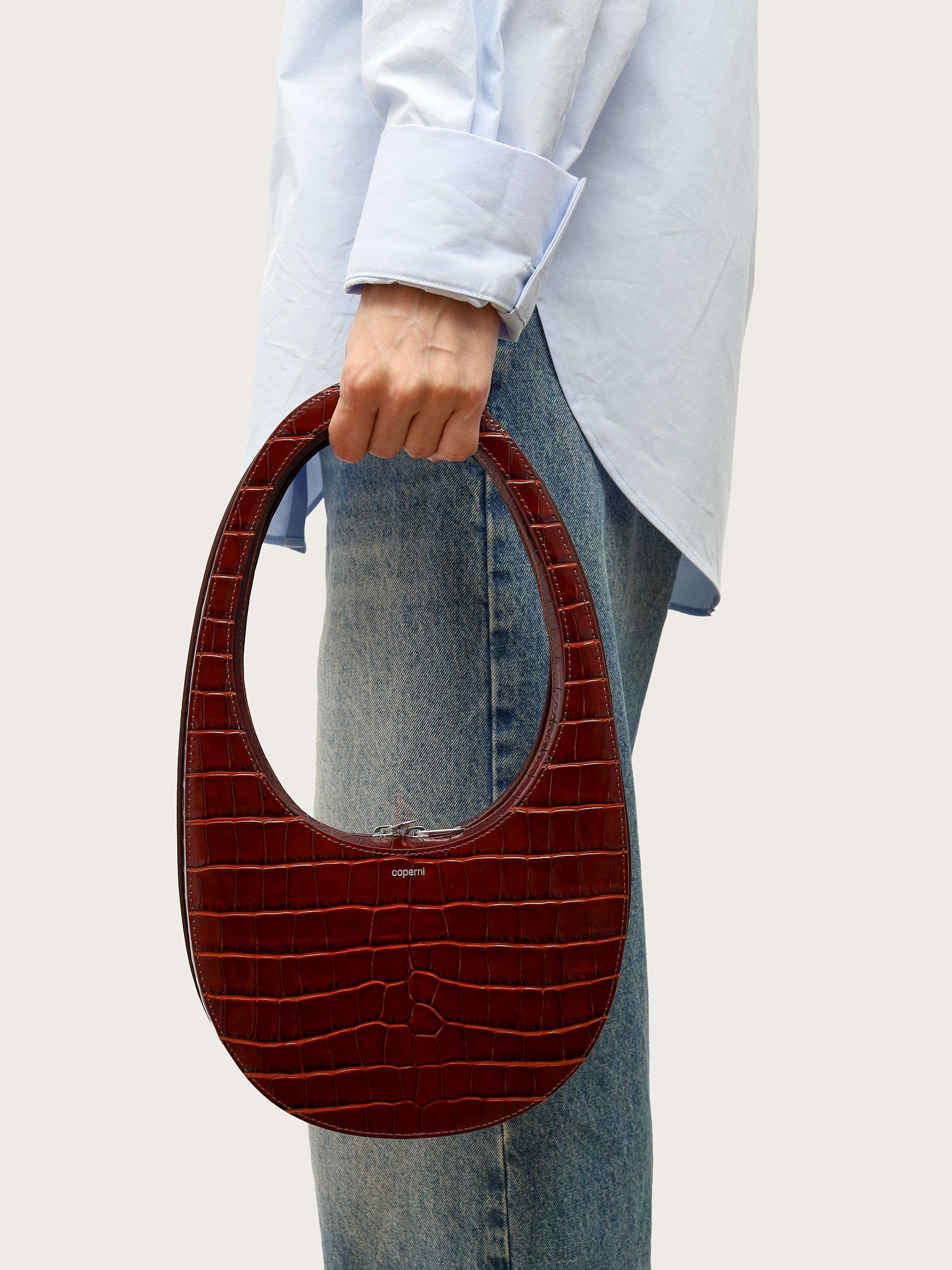 Coperni Swipe 1