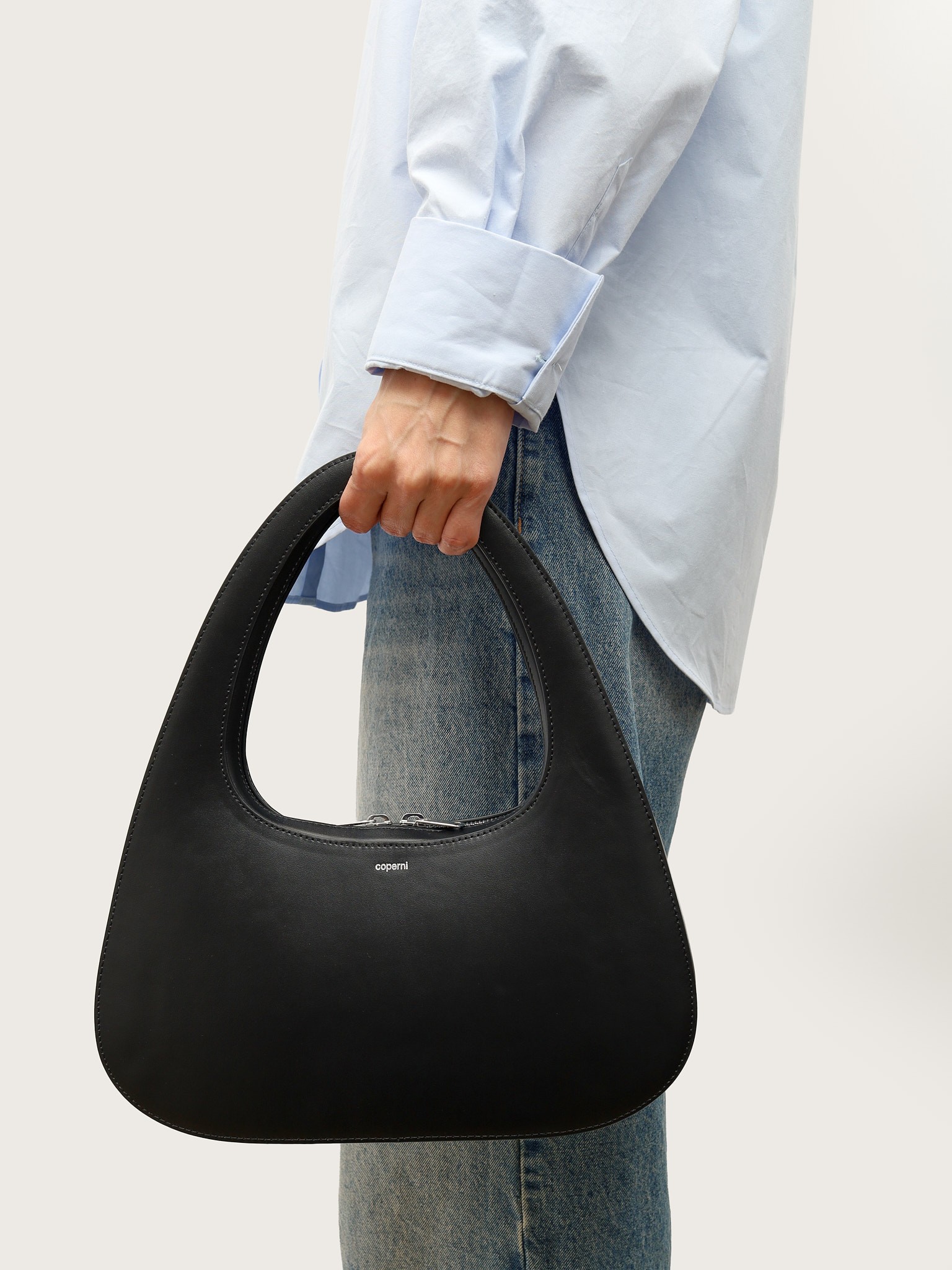 Coperni Swipe 1