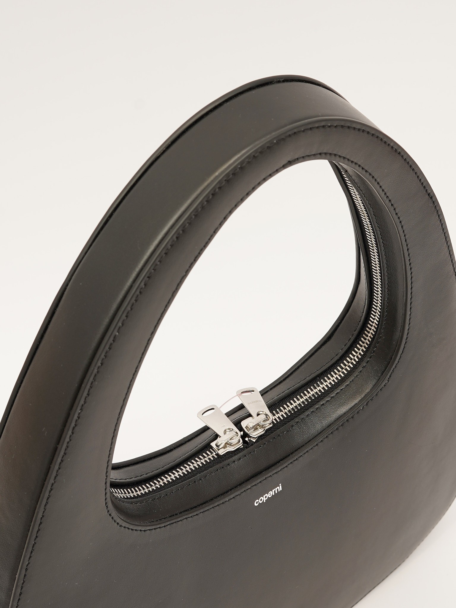 Coperni Swipe 4