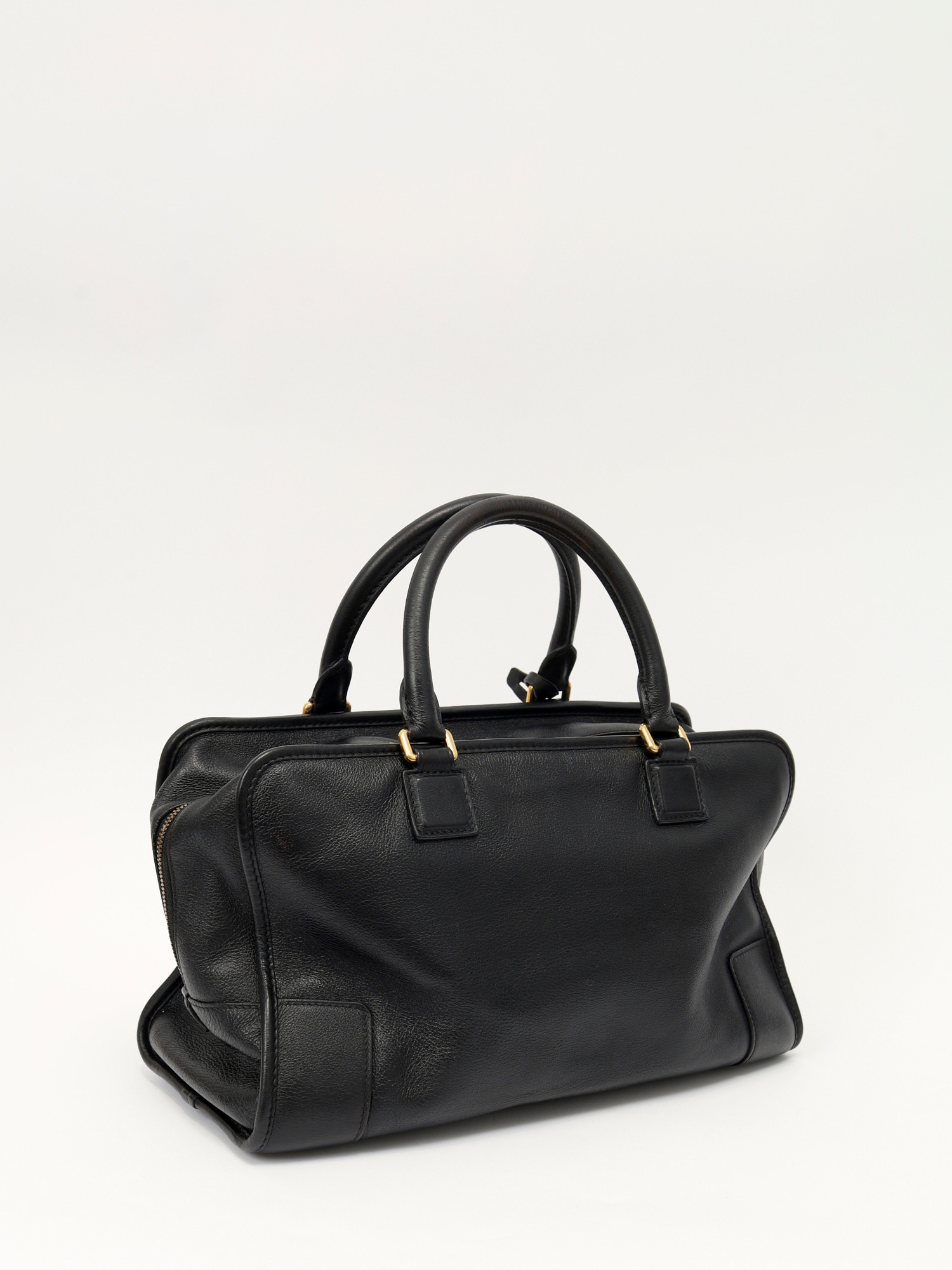 Loewe Amazona  3