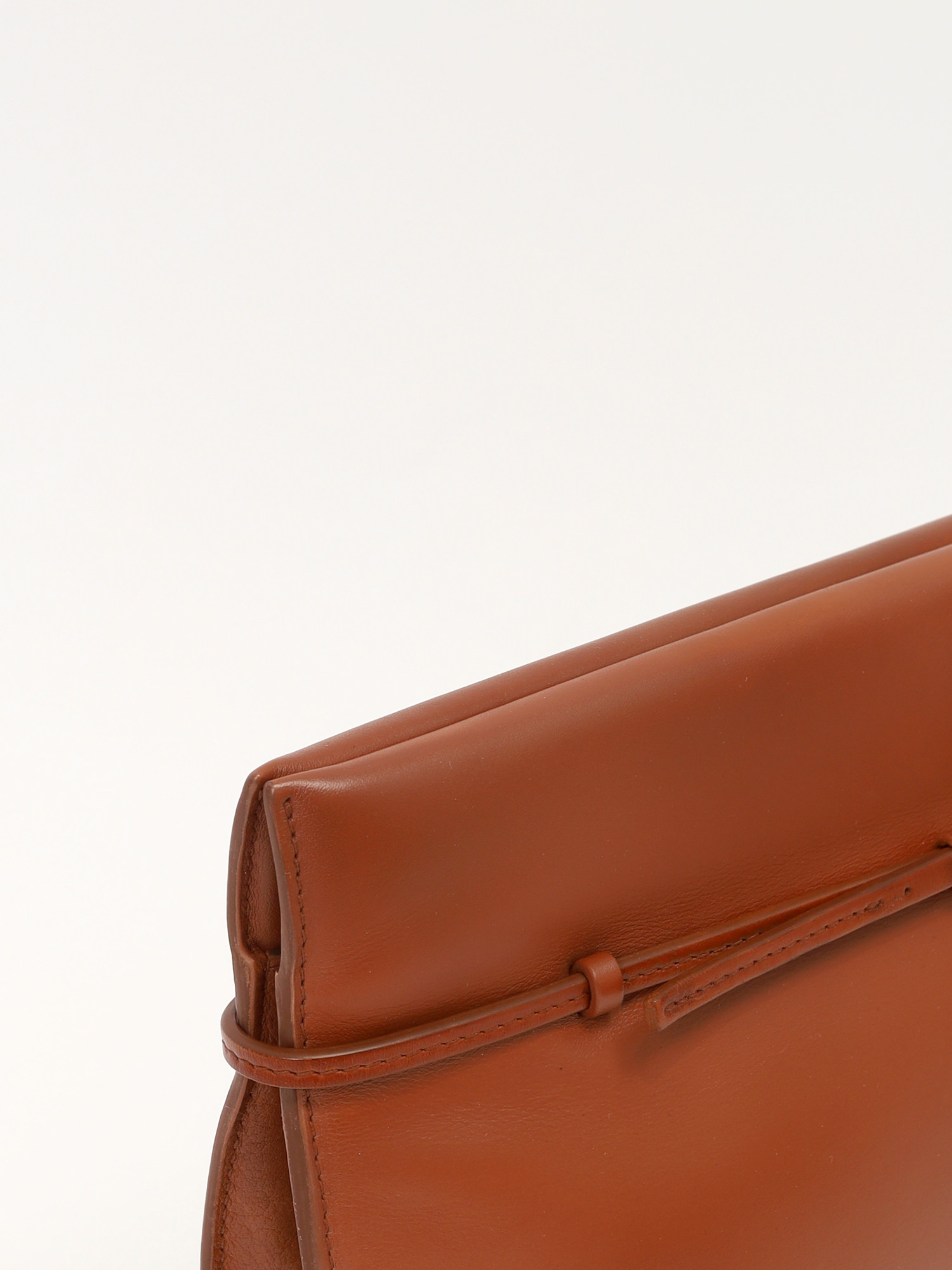 The Row Sienna  5