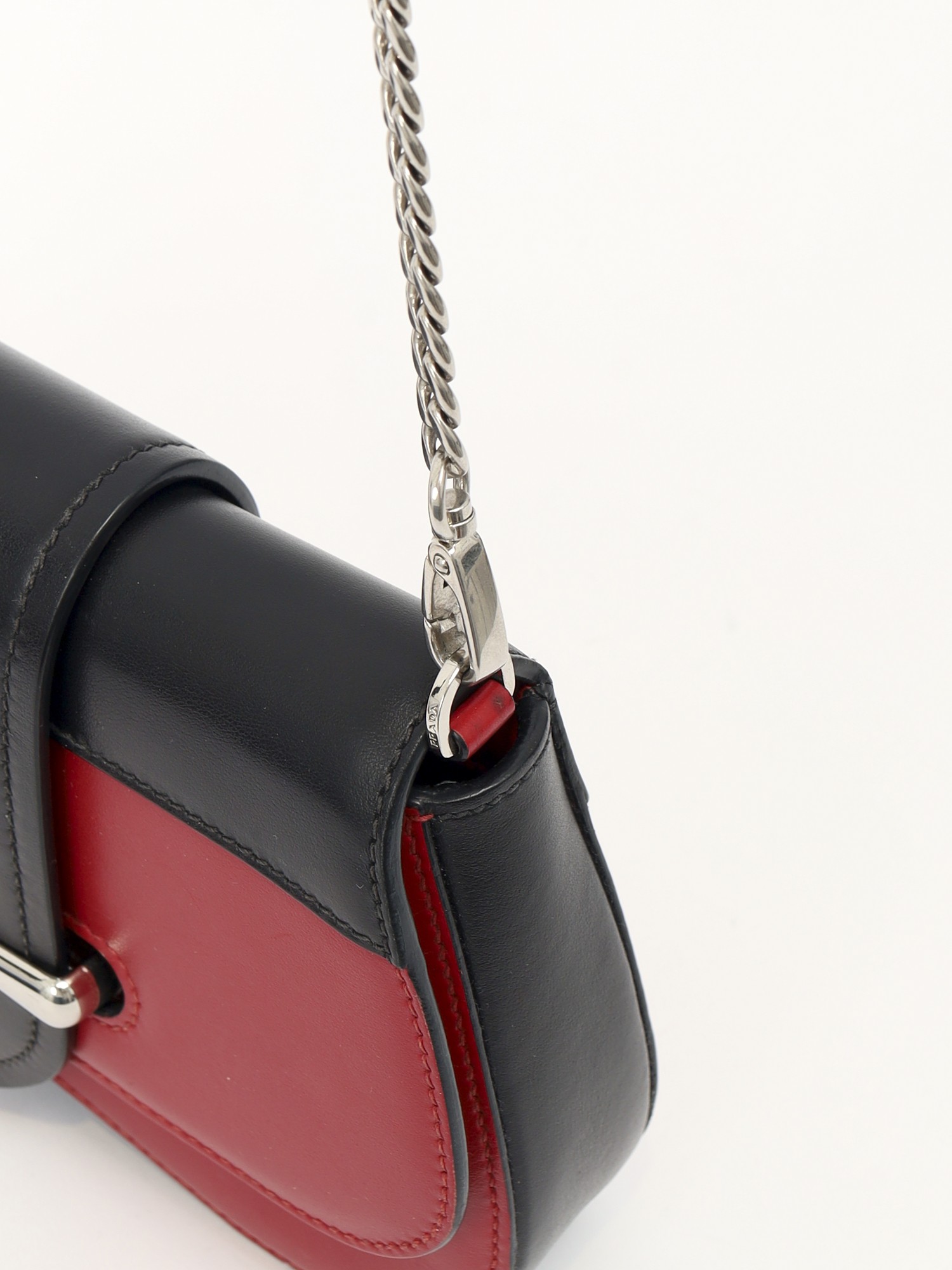 Prada Sidonie 8