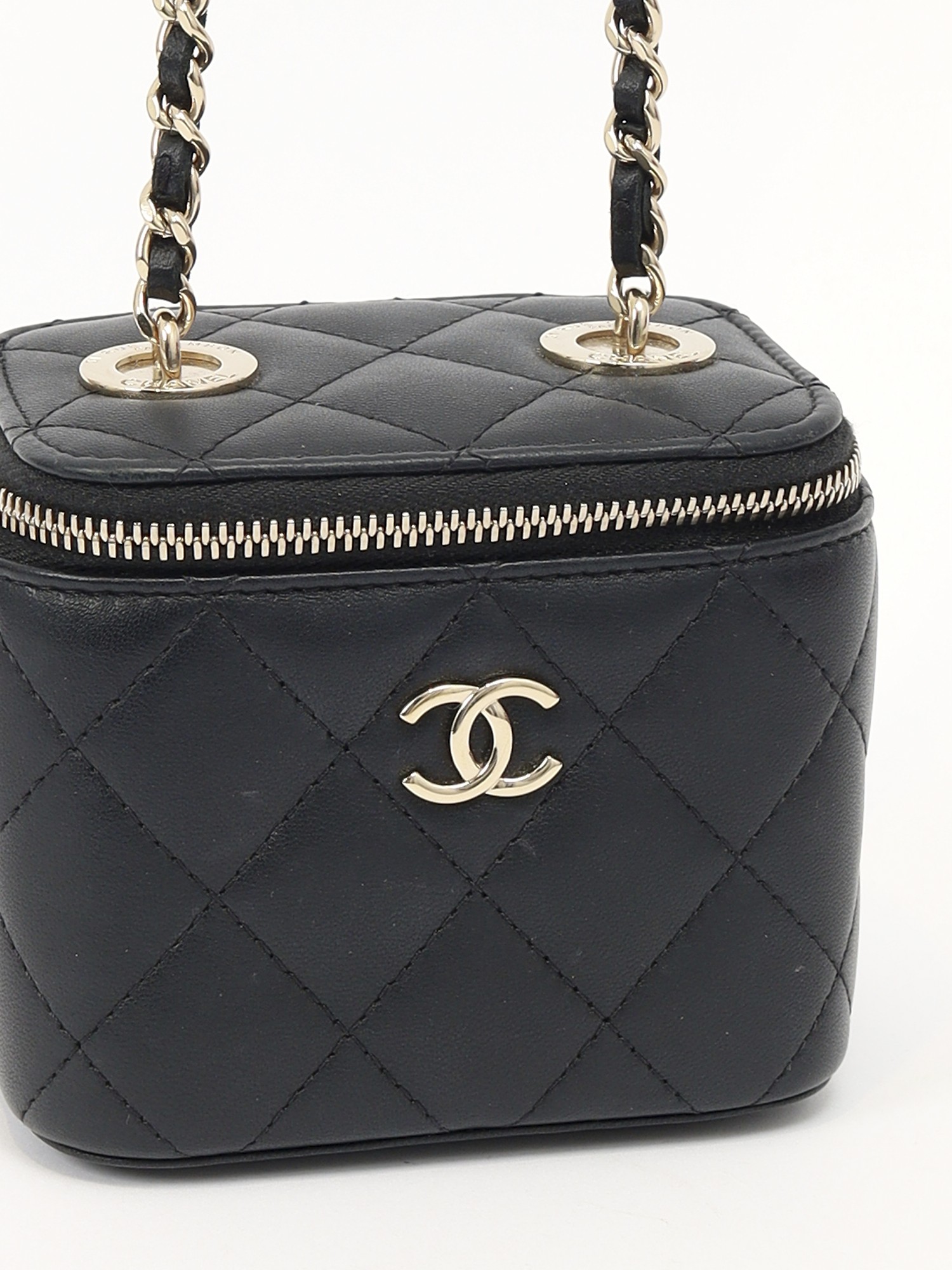 Chanel Vanity 5