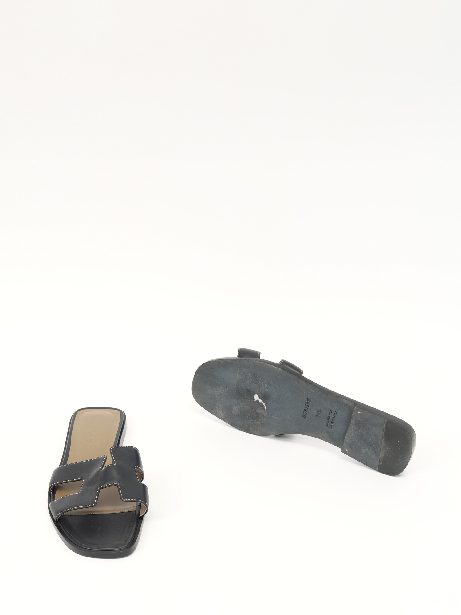 Hermes Oran 38.5 9