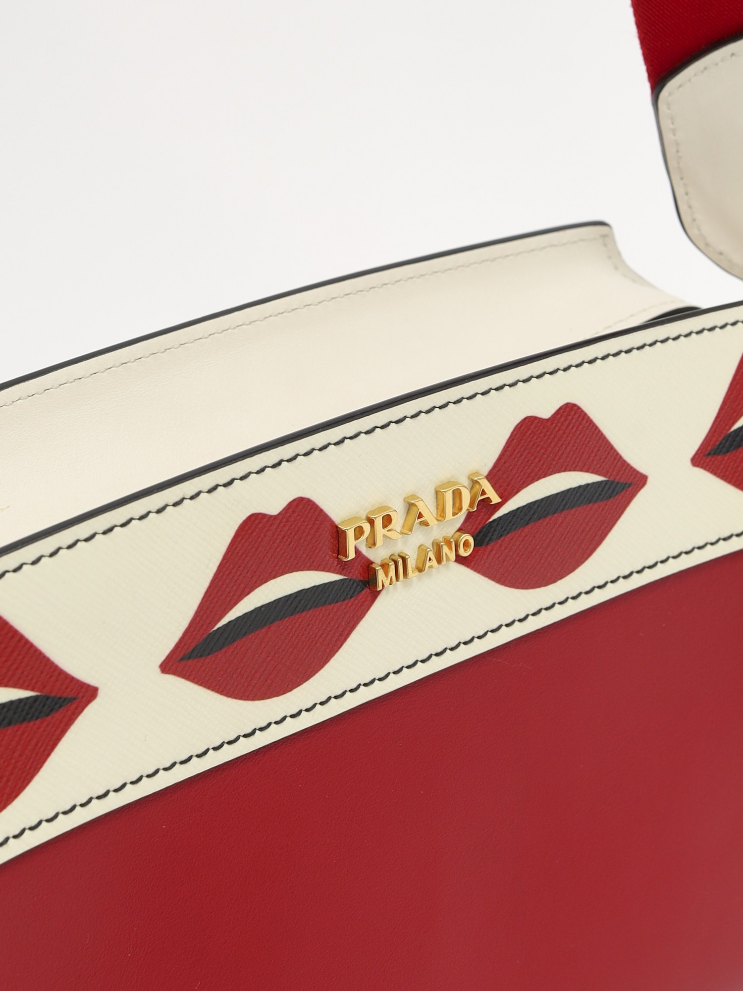 Prada Esplanade  5