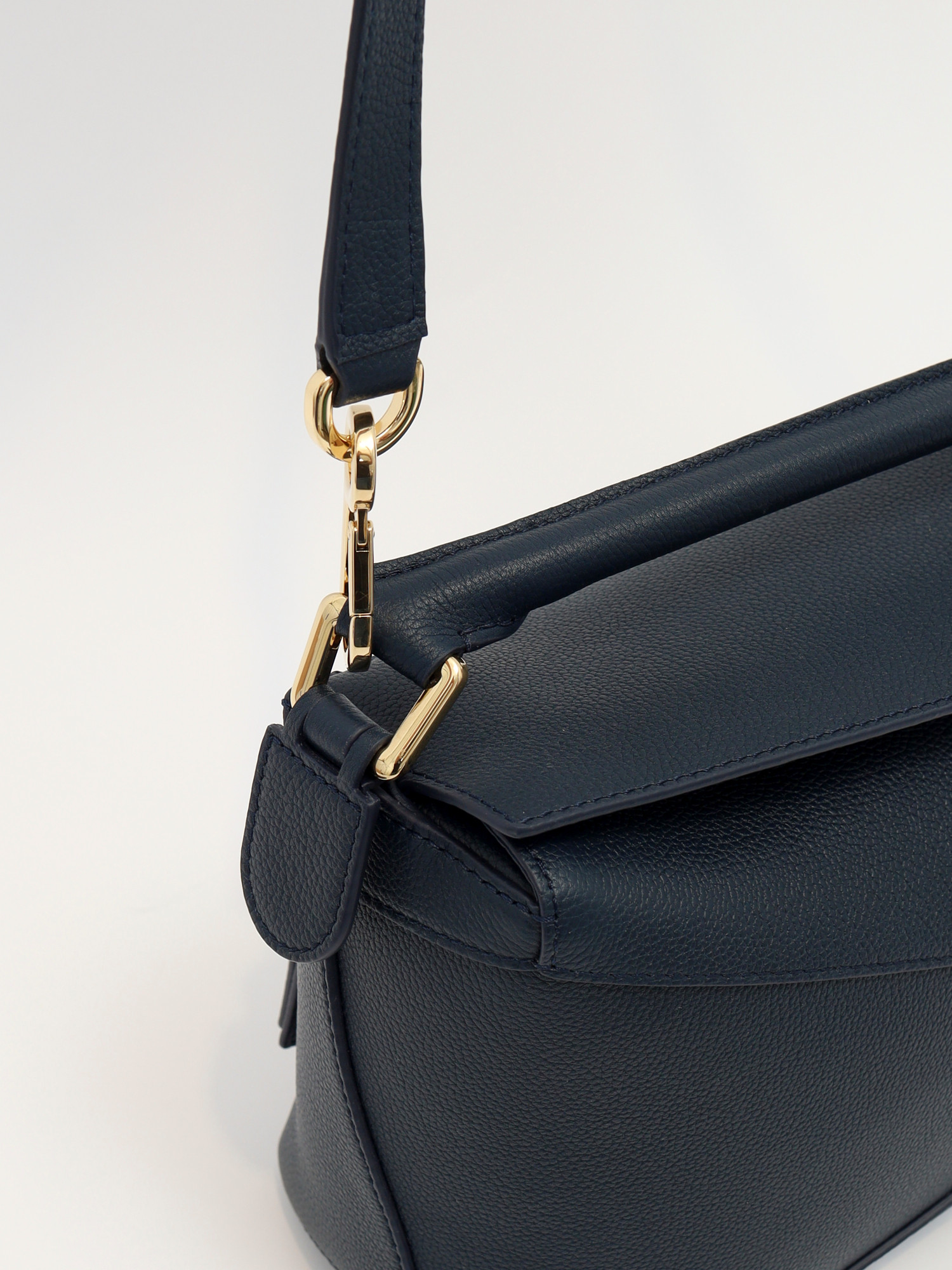 Loewe Puzzle  6