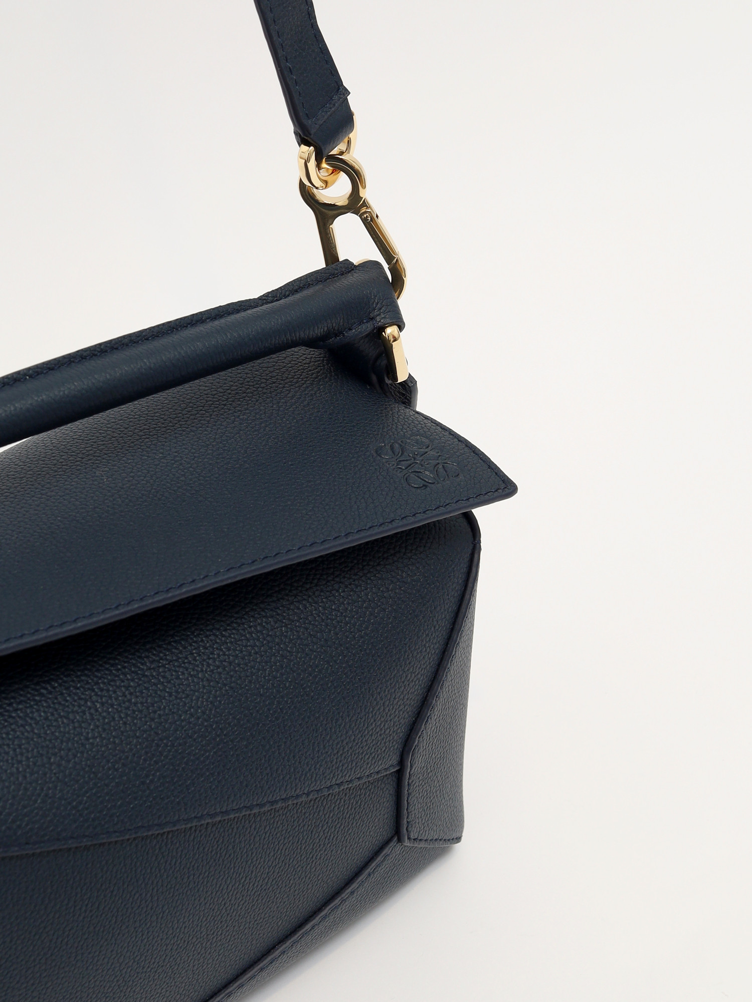 Loewe Puzzle  5