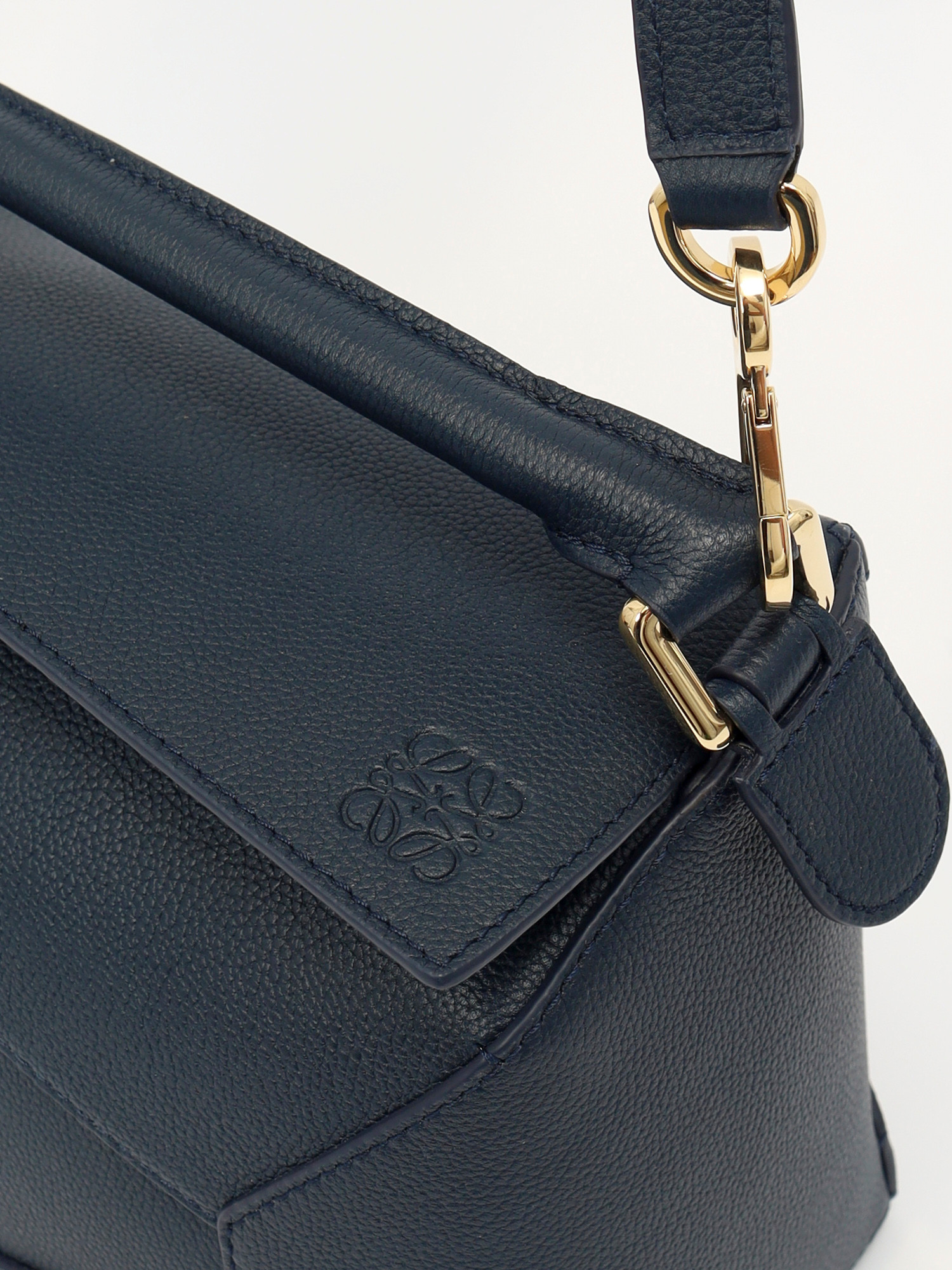 Loewe Puzzle  7