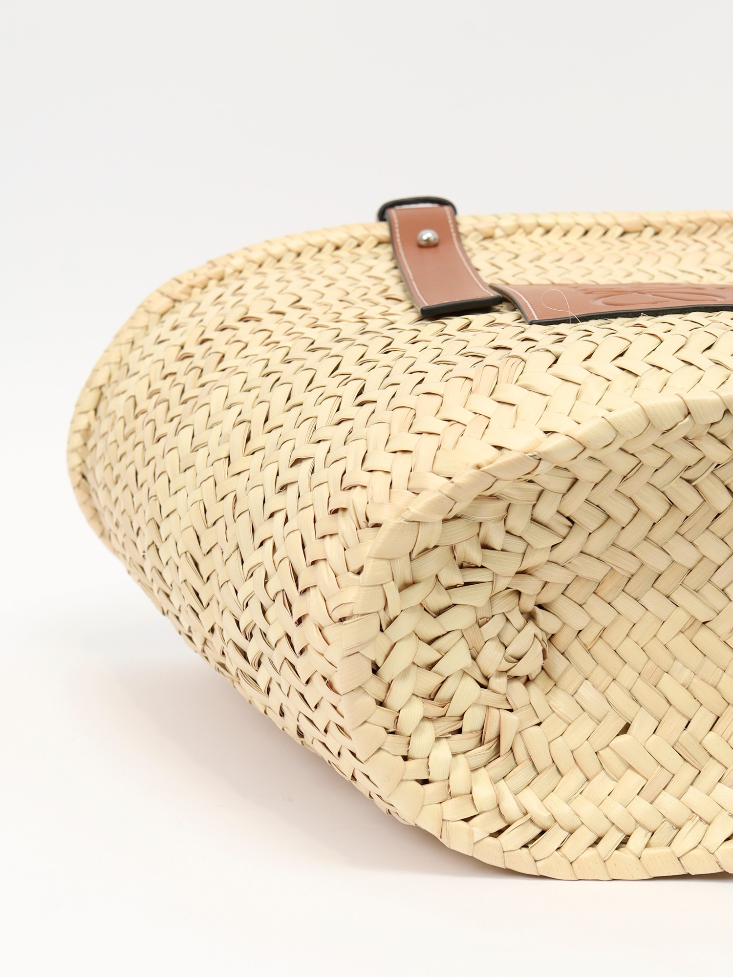 Loewe Basket  7