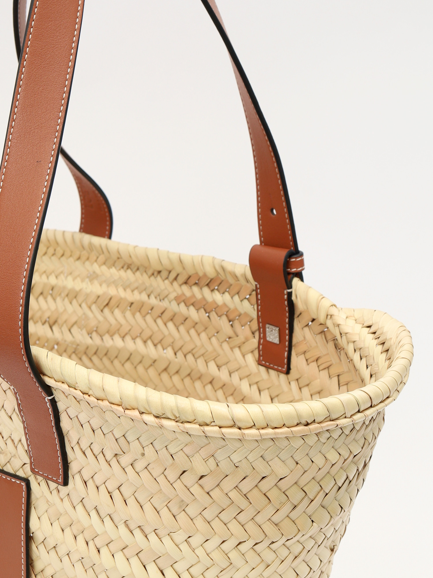 Loewe Basket  6