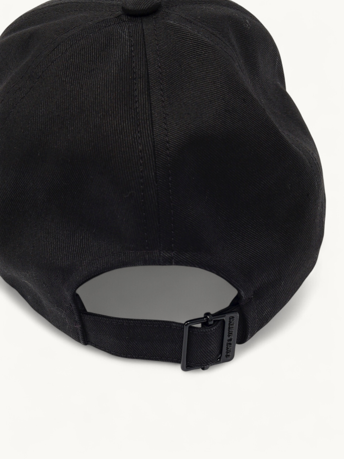 Saint Laurent Cap  4