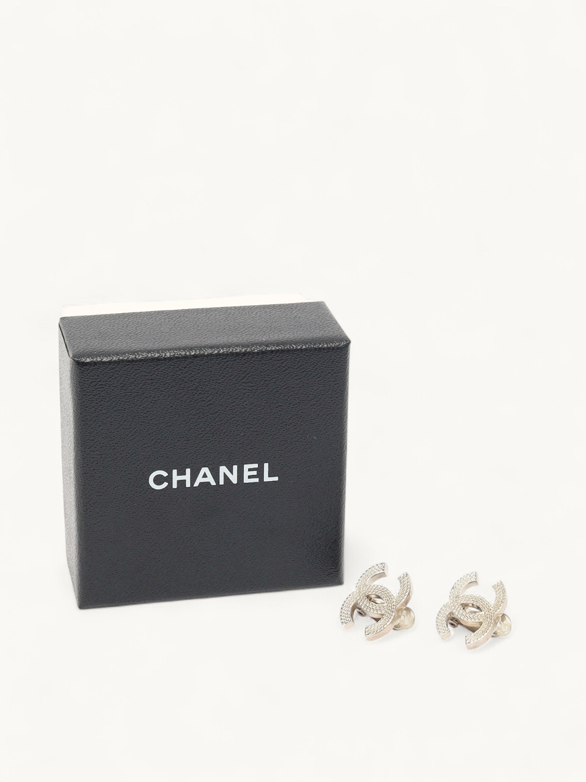 Chanel Clips 2