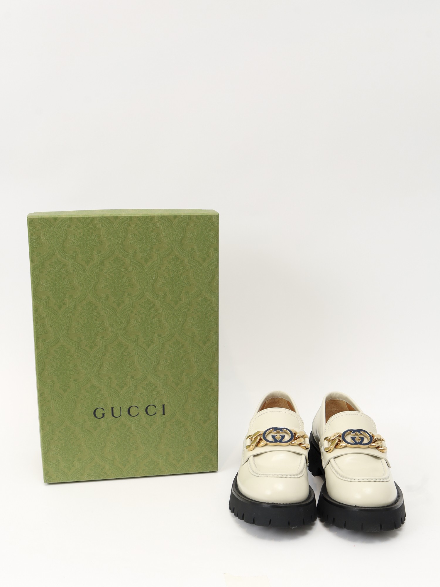 Gucci Shoes 40.5 2