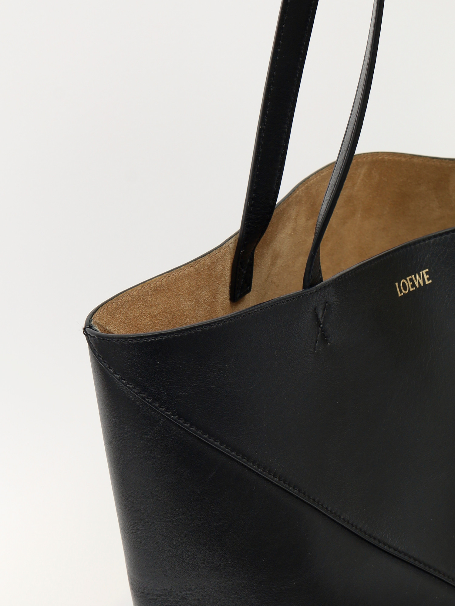Loewe Puzzle 5