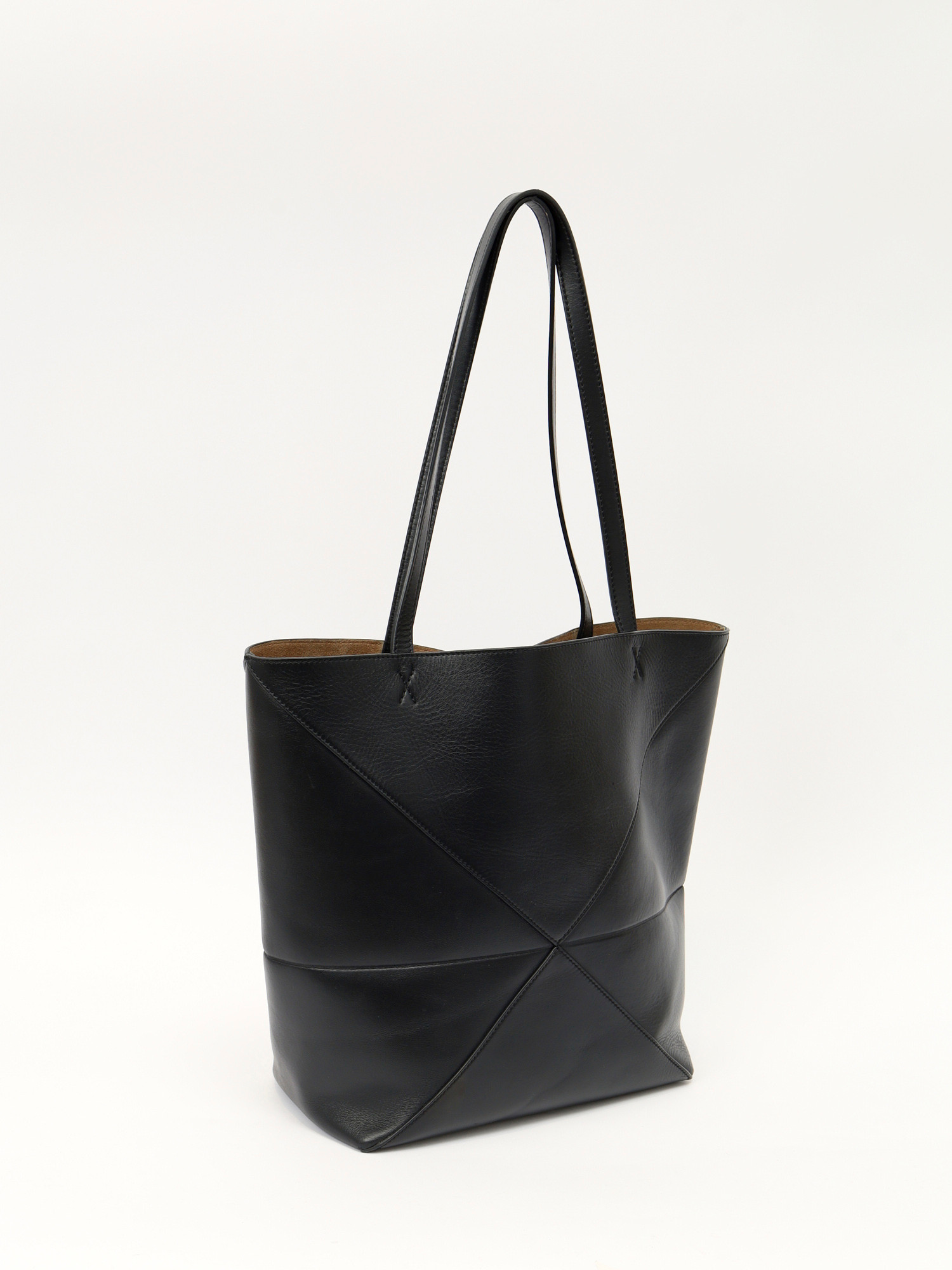 Loewe Puzzle 3