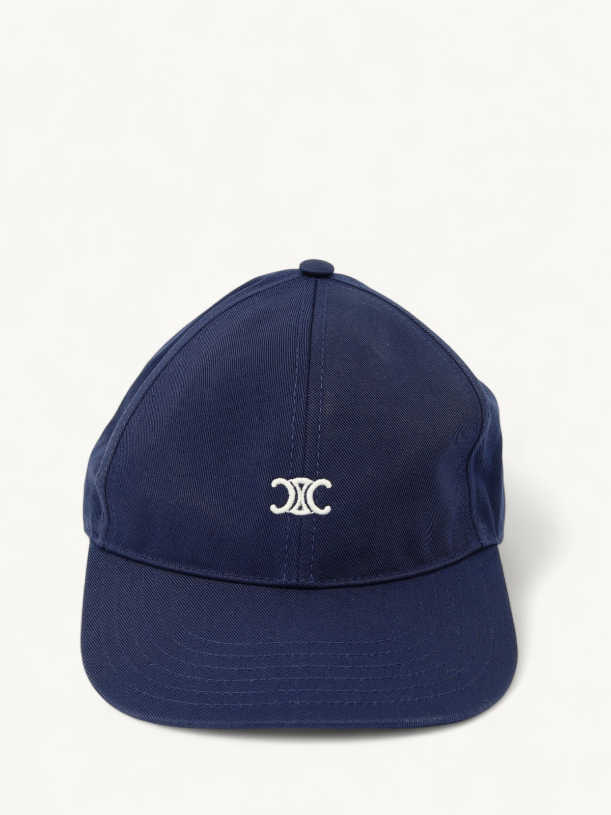Celine Cap 2