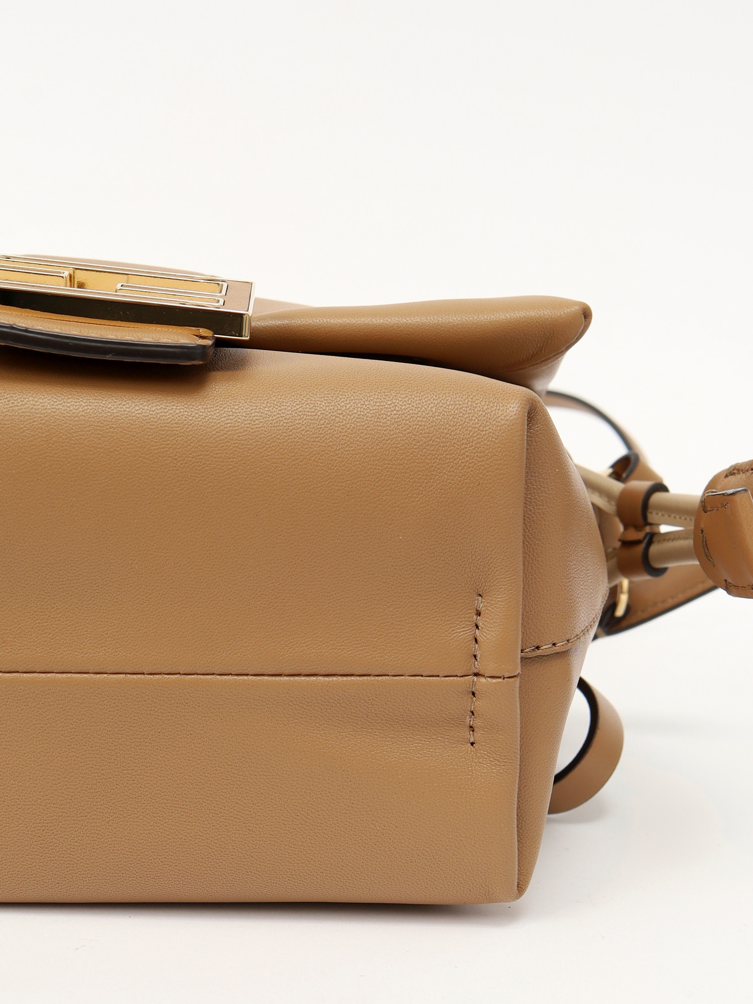 Fendi Mamma Baguette  9