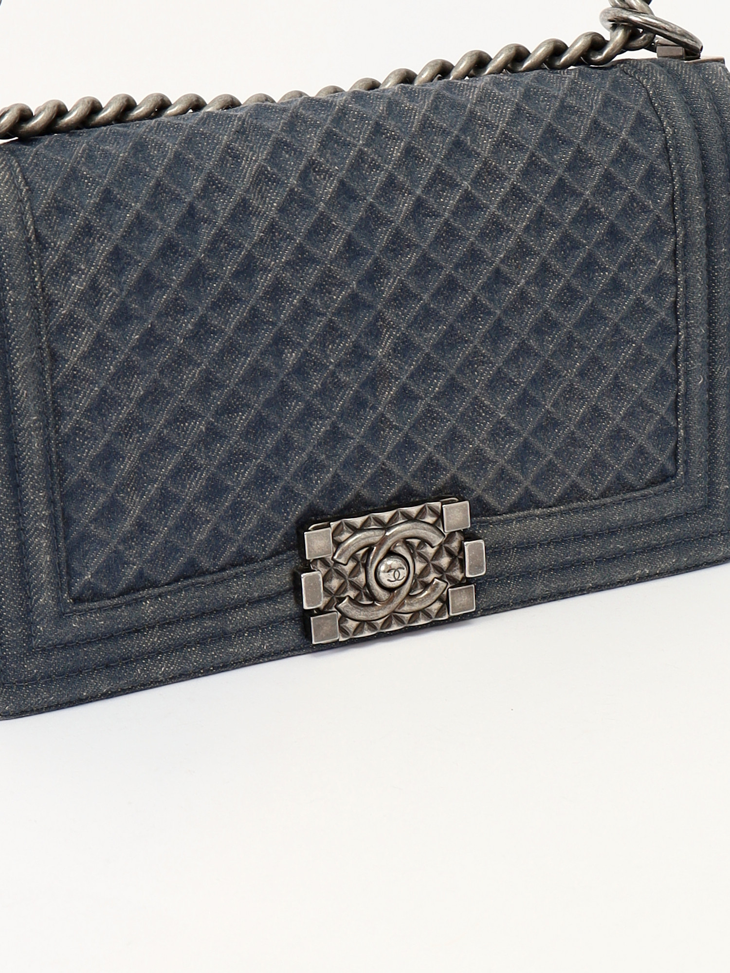 Chanel Boy  5