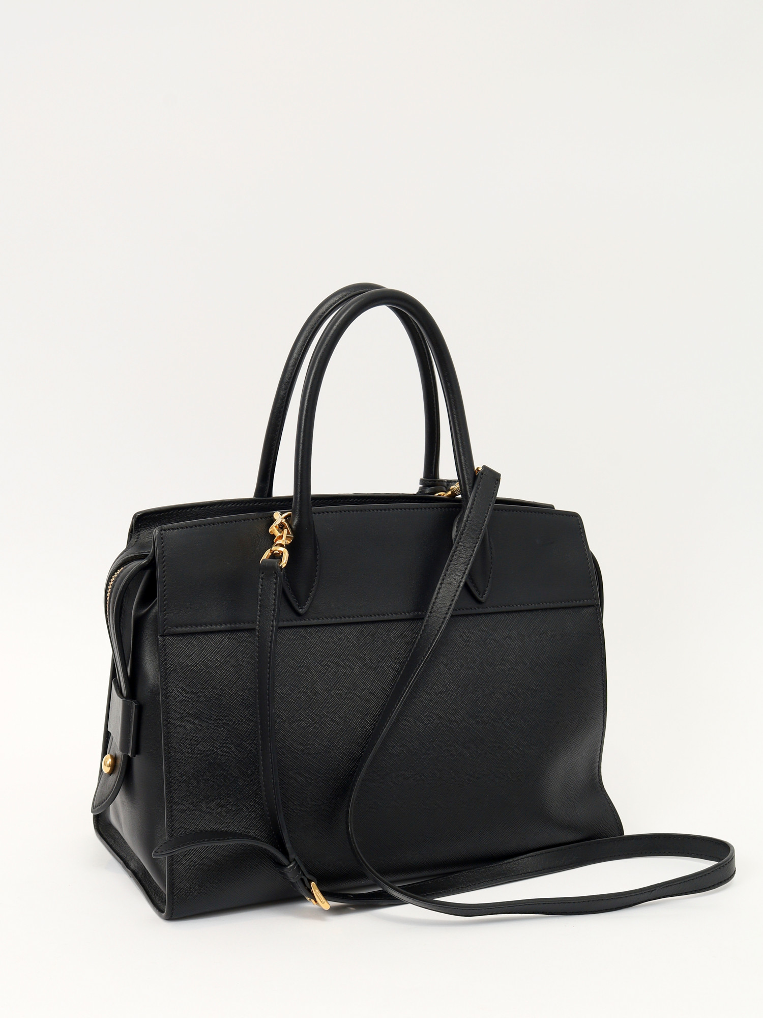 Prada Esplanade 3