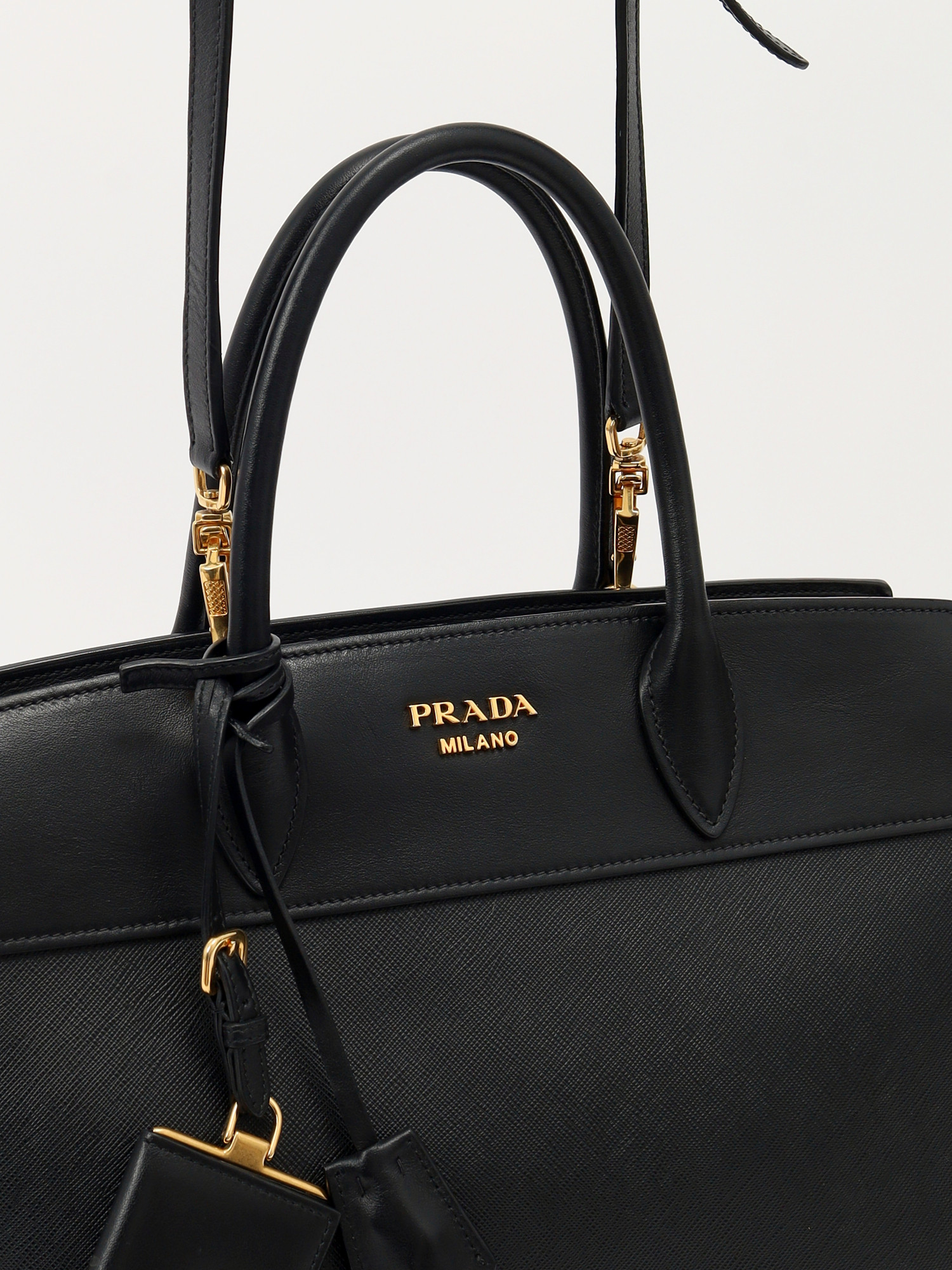 Prada Esplanade 5