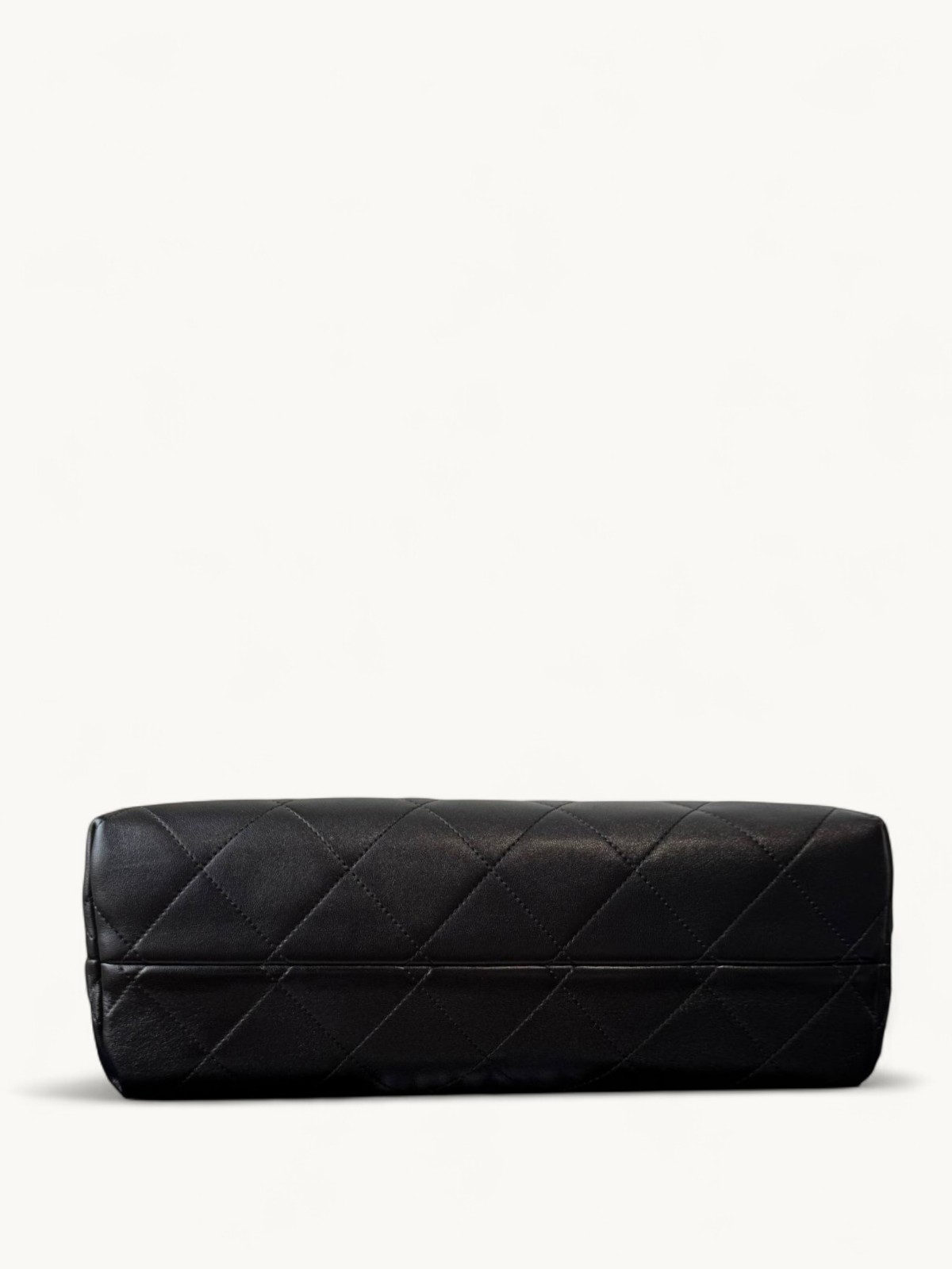 Chanel Shopping 2