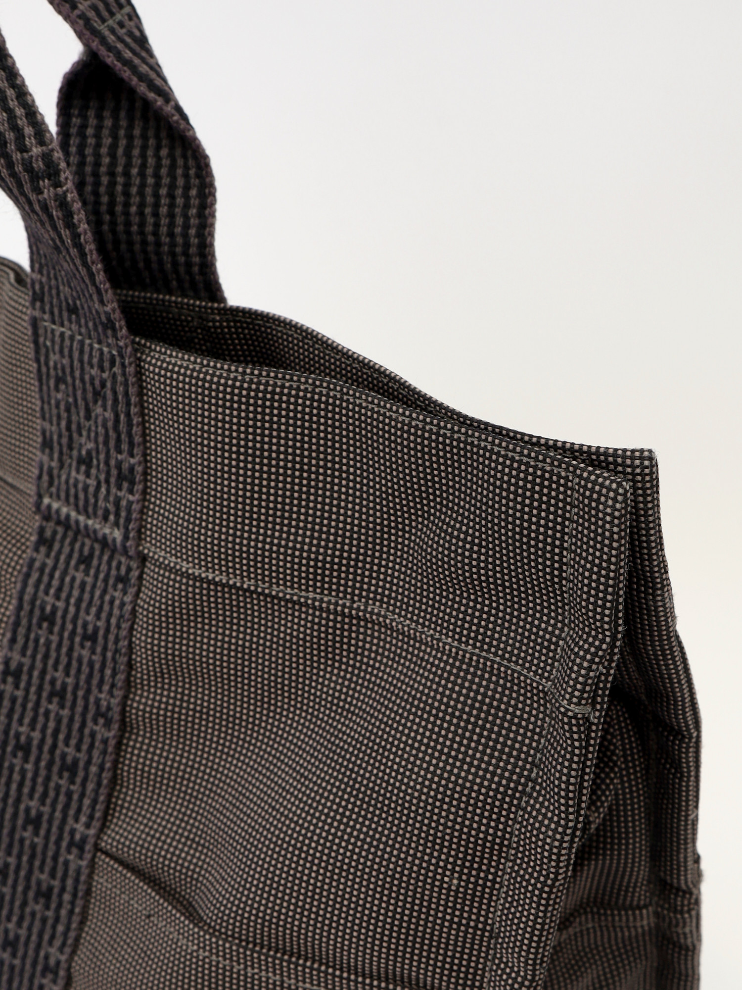 Hermes Yale 6