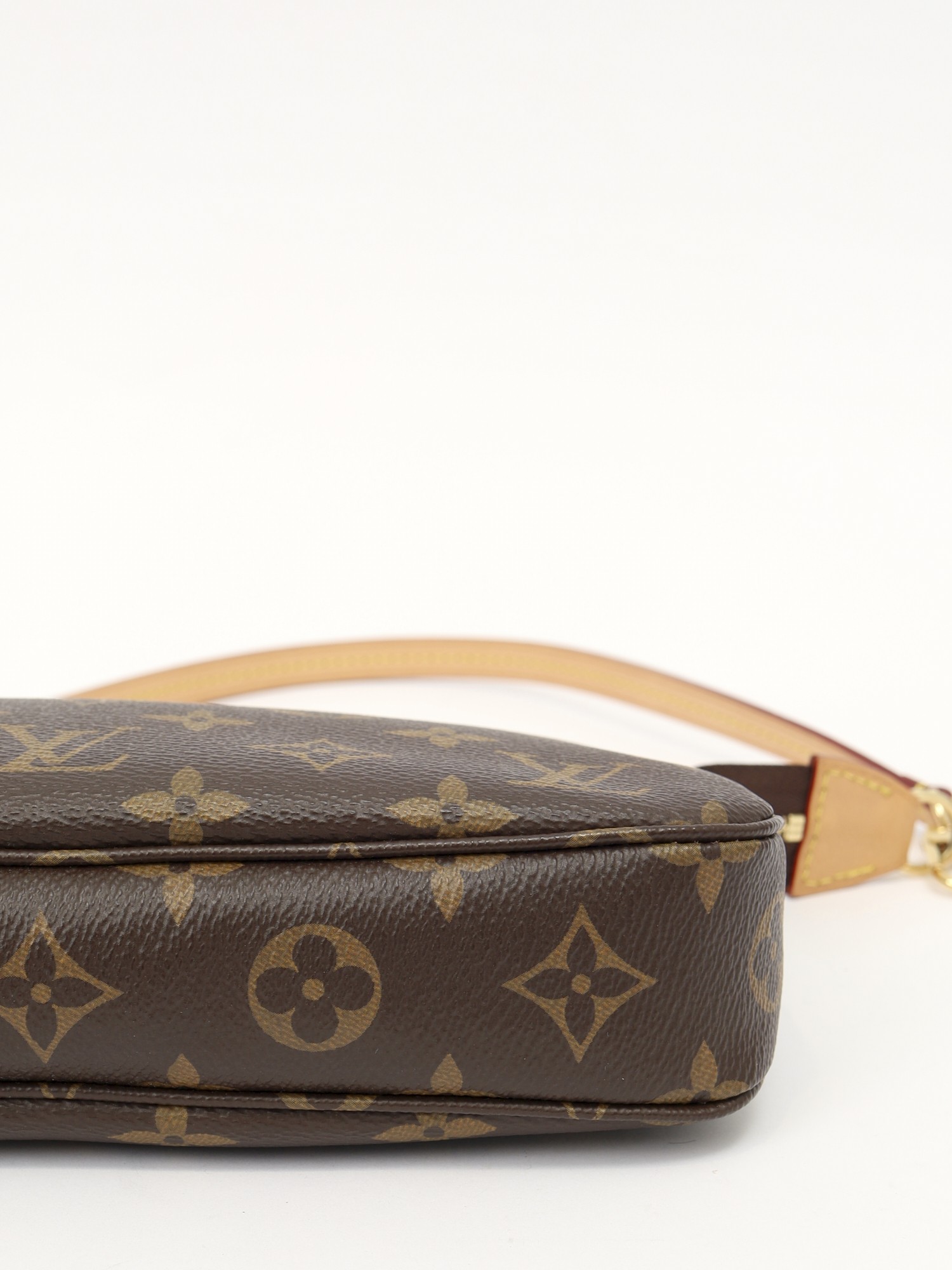 Louis Vuitton Pochette 7