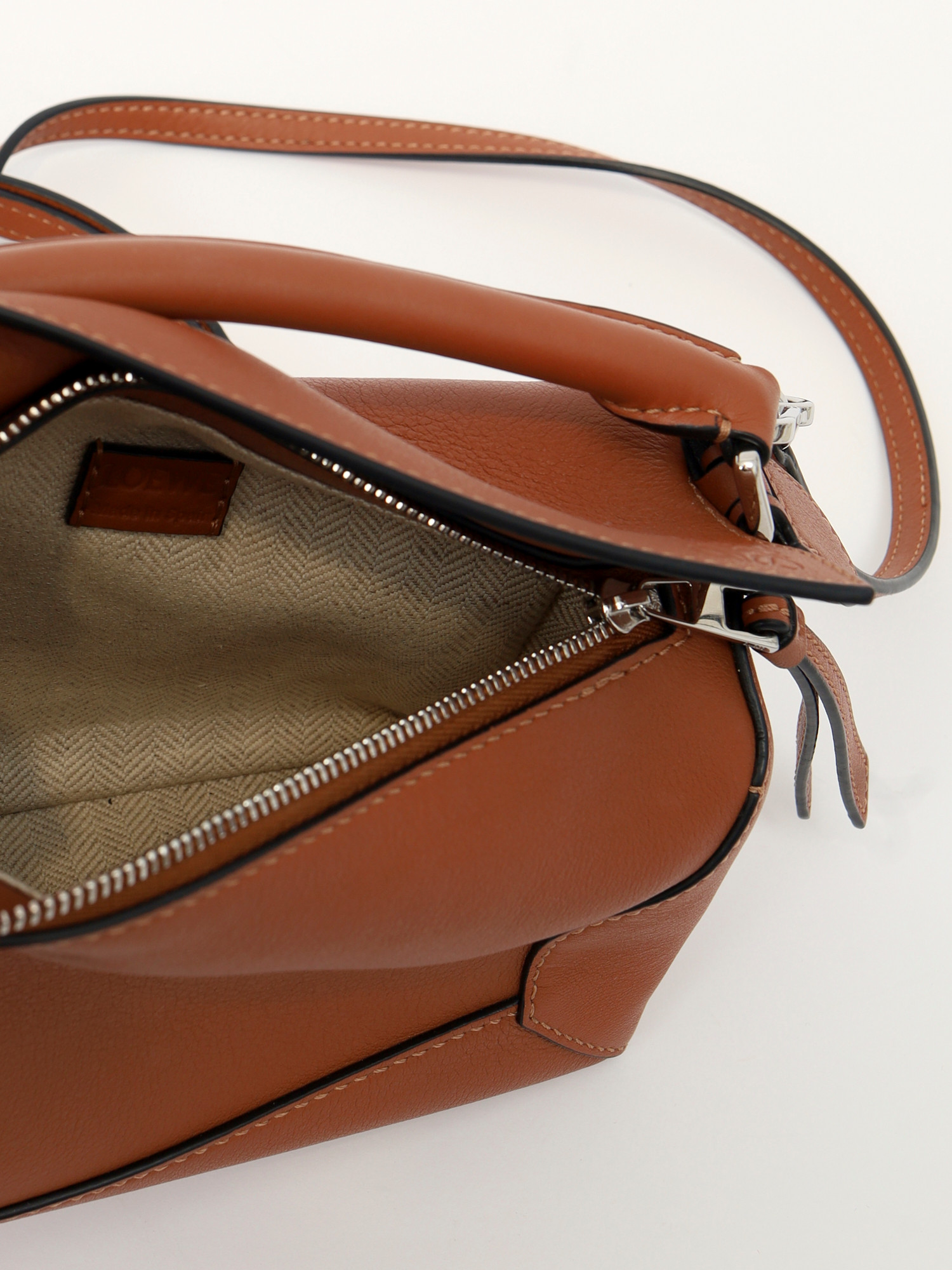 Loewe Puzzle  10