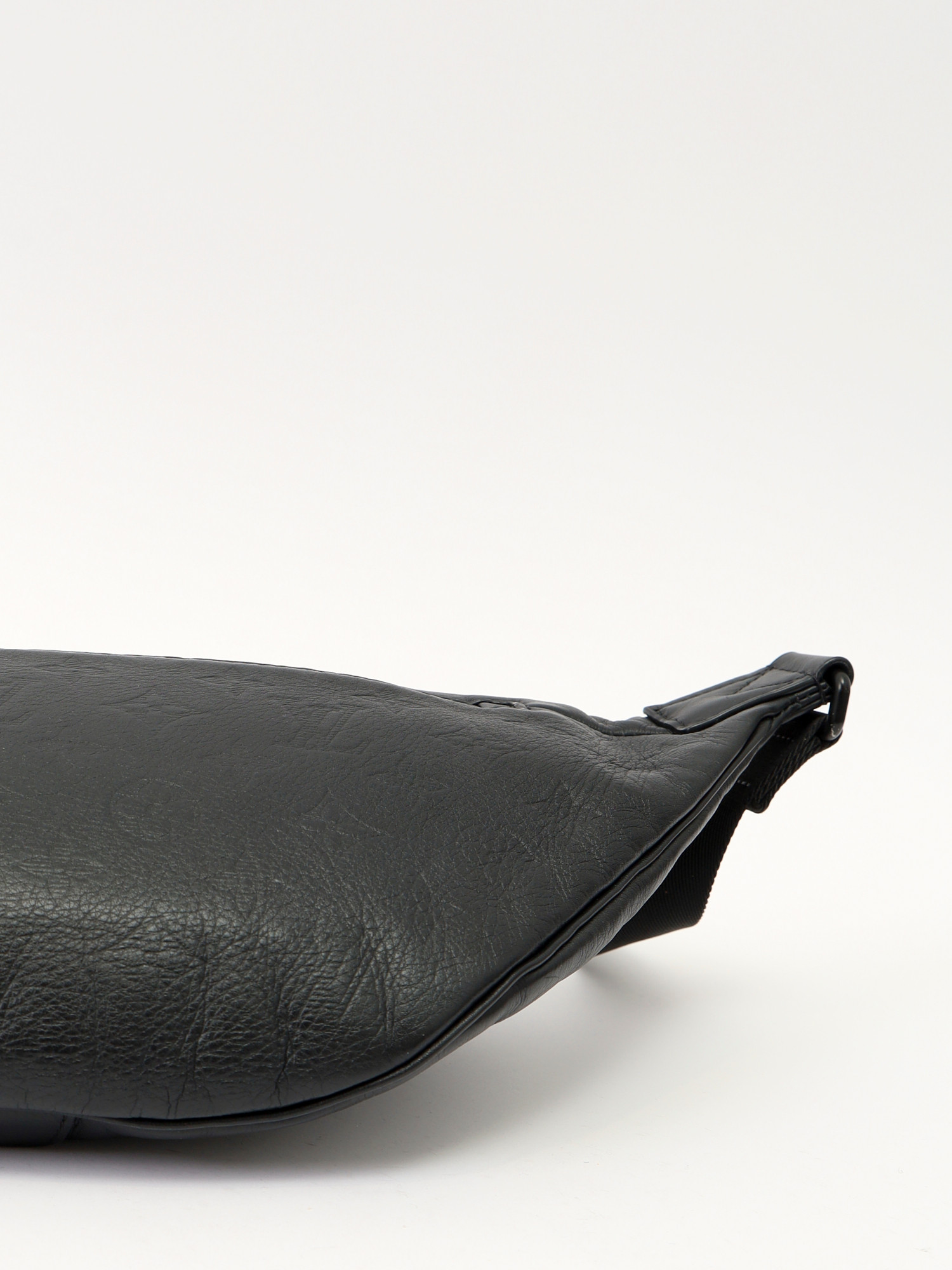 Louis Vuitton Discovery Bumbag  9