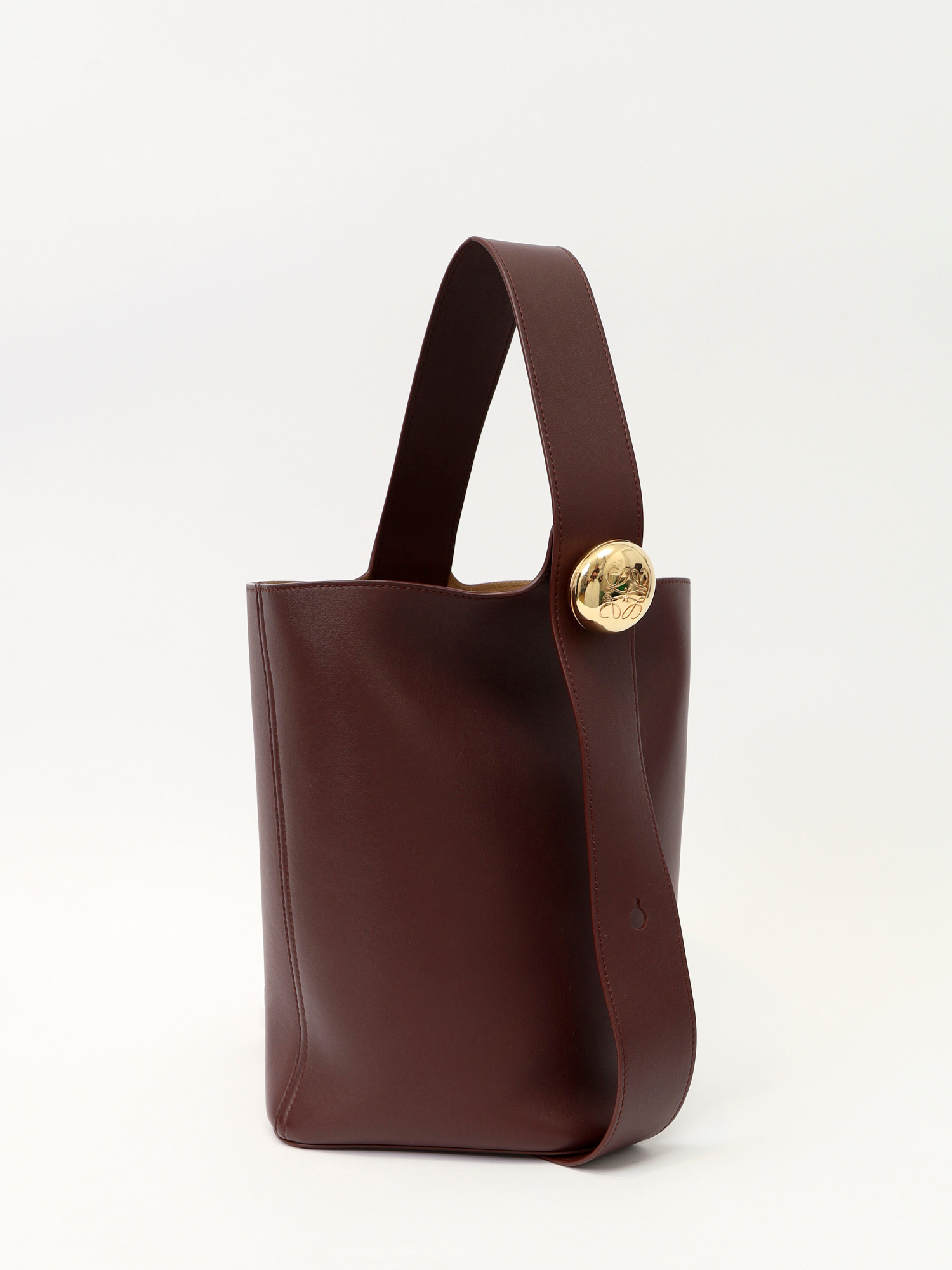 Loewe Pebble  2