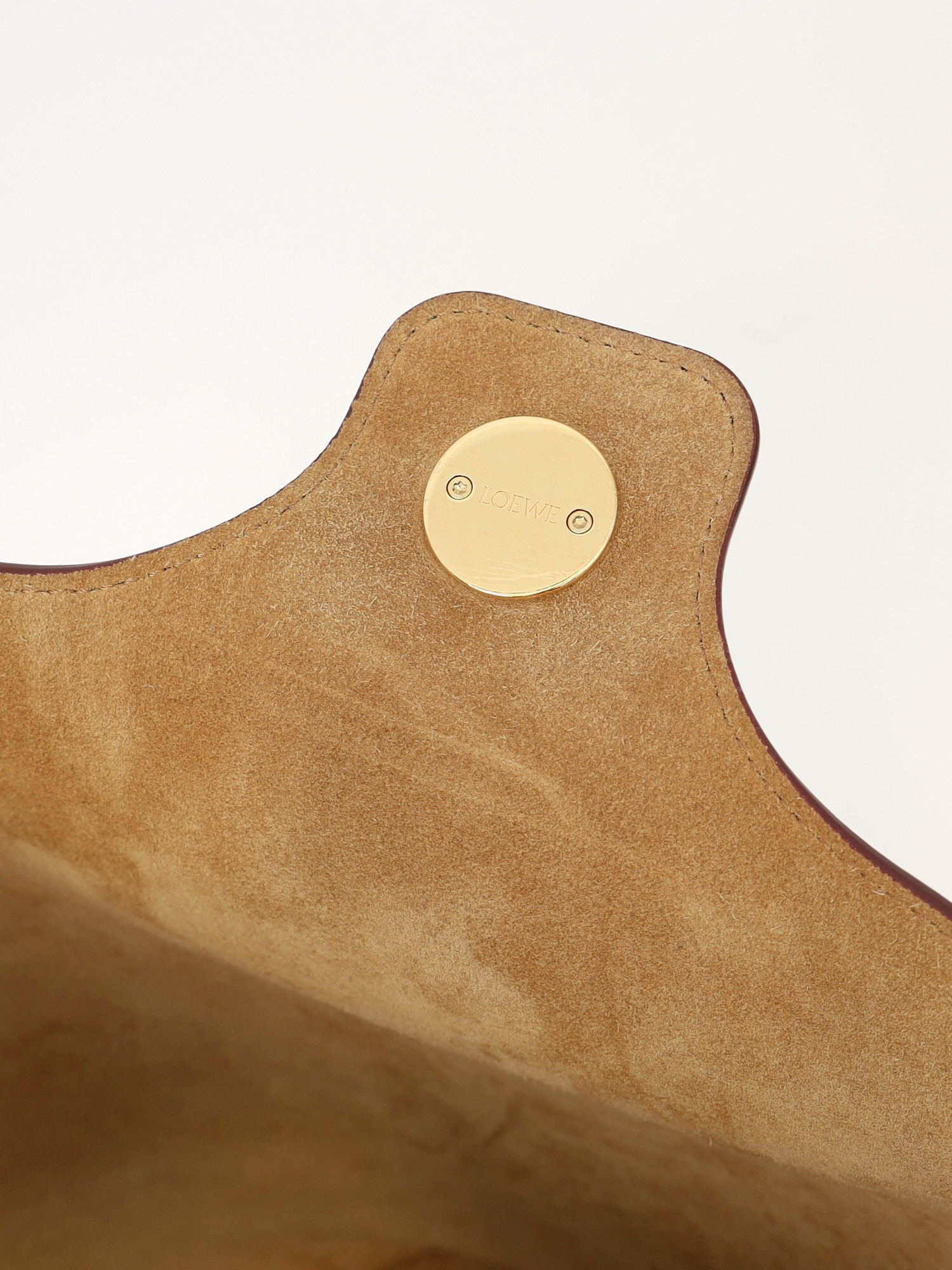 Loewe Pebble  10
