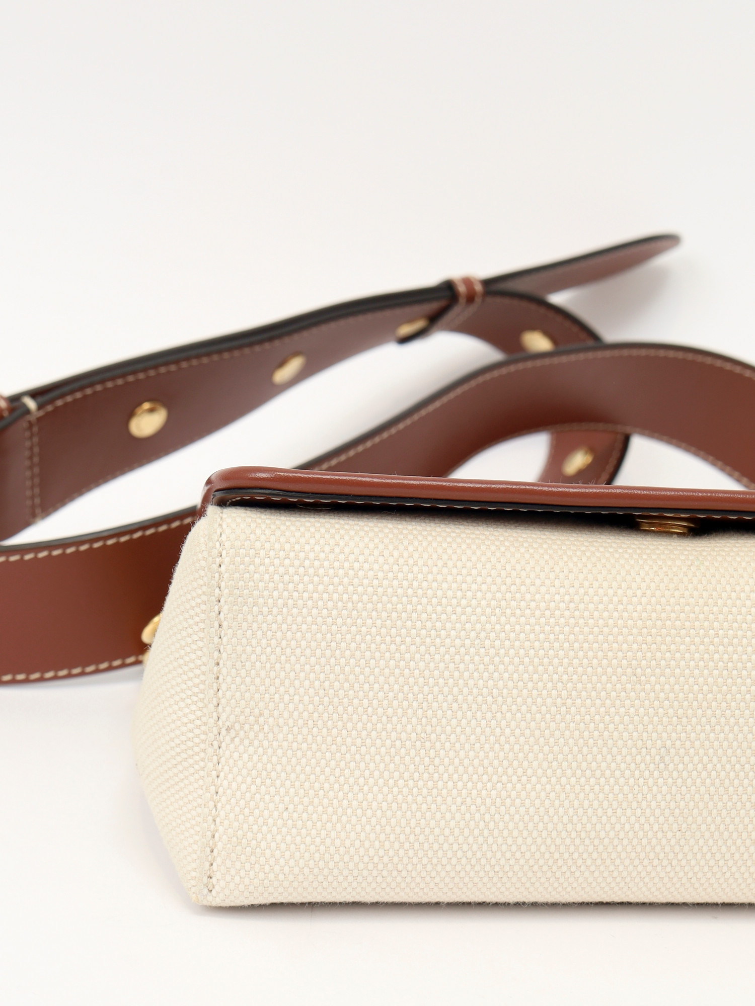 Burberry Horseferry  8