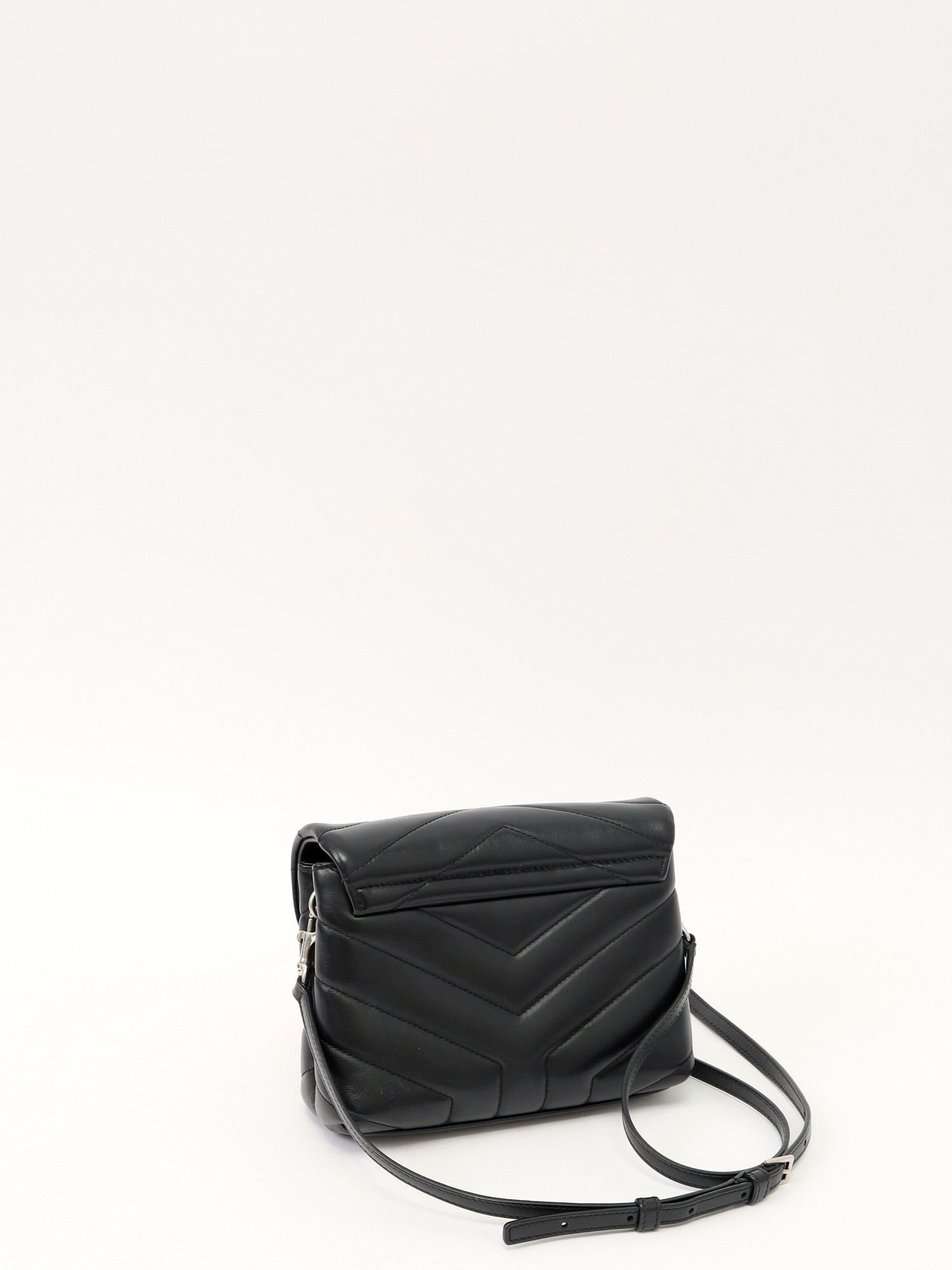 Saint Laurent Loulou  3