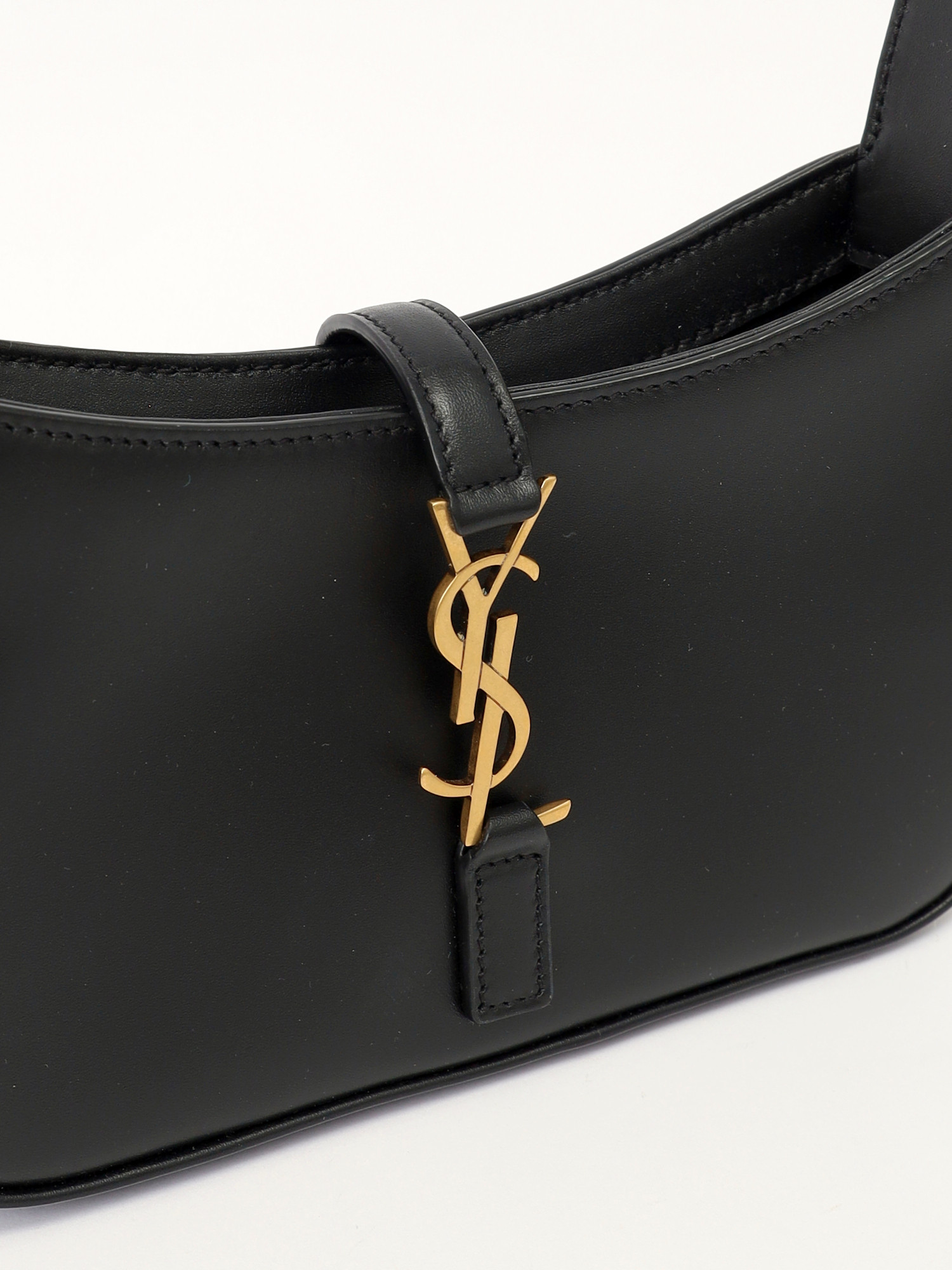 Saint Laurent Le 5 a 7  4