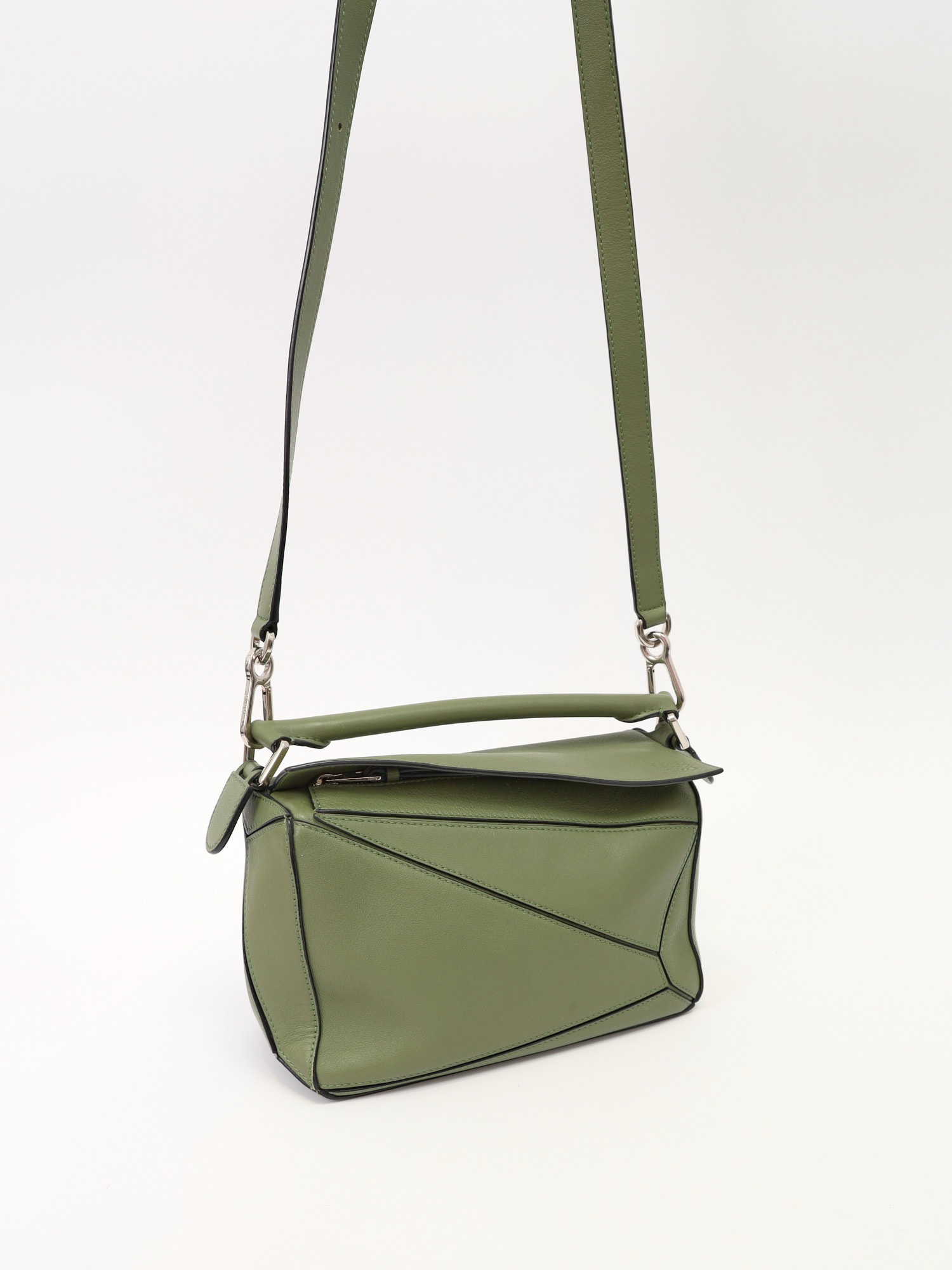 Loewe Puzzle  4
