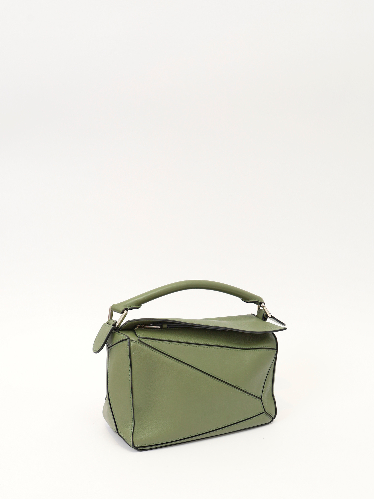 Loewe Puzzle  2