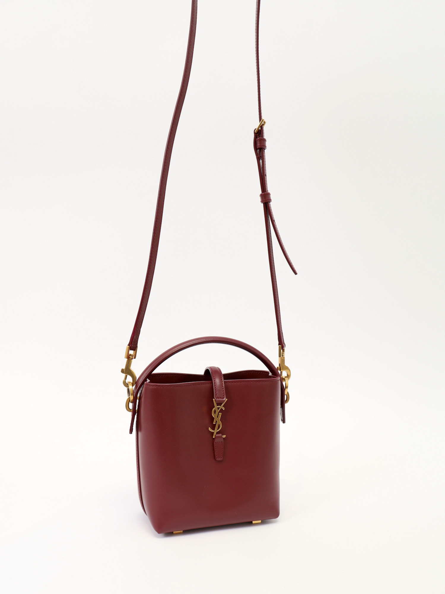 Saint Laurent Le 37  4