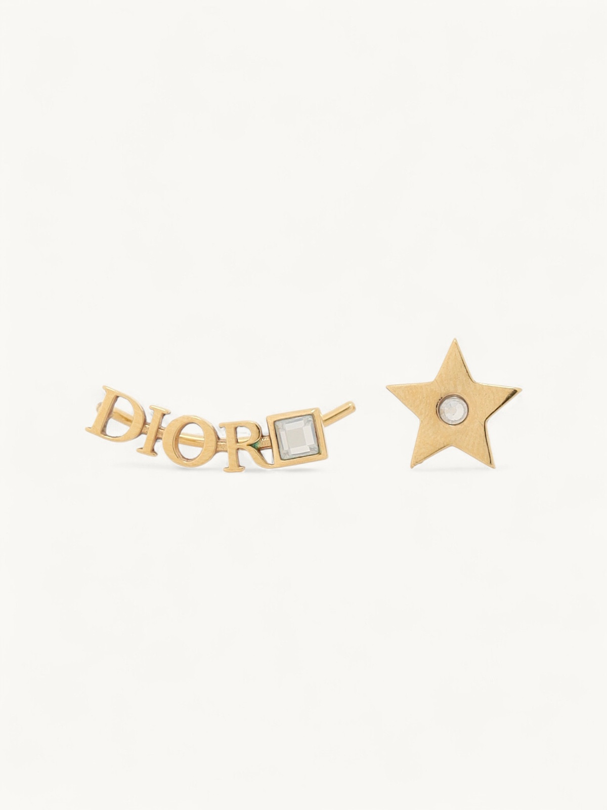 Christian Dior Earrings  0