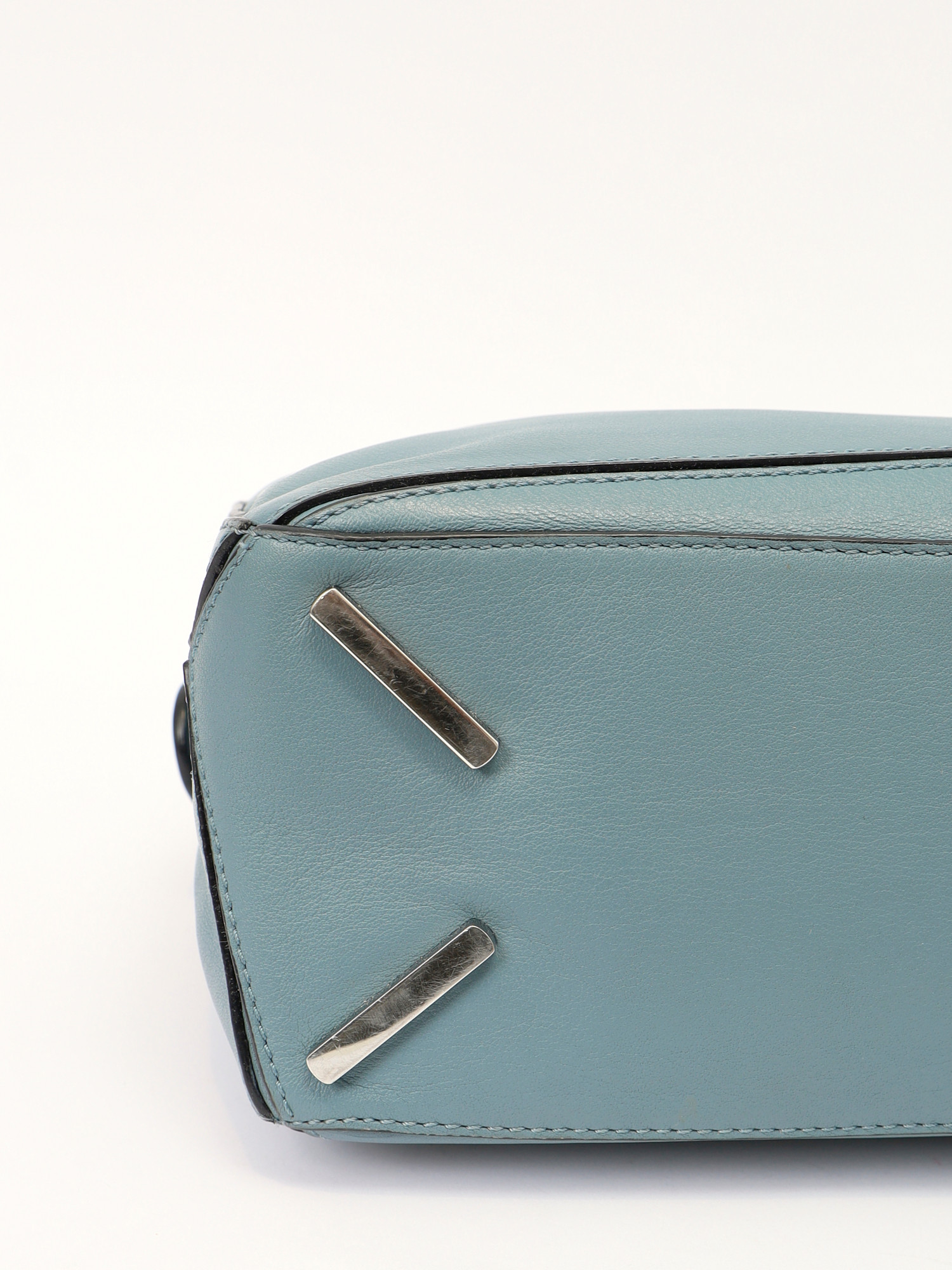 Loewe Puzzle  9