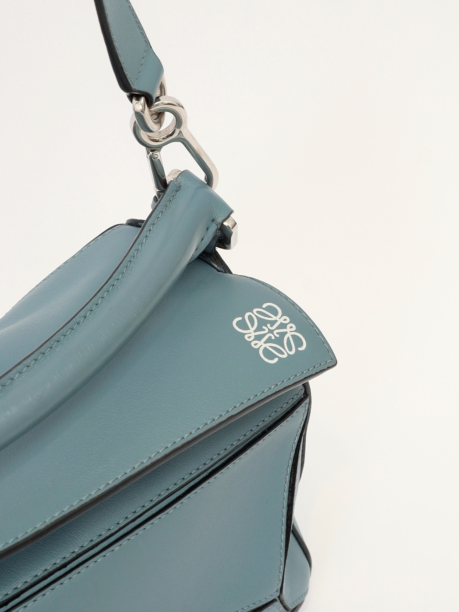 Loewe Puzzle  5
