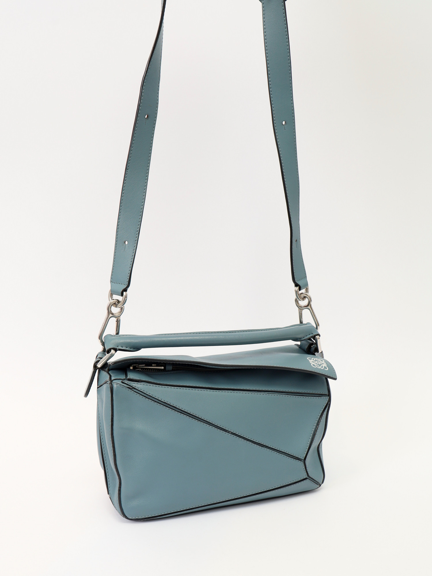 Loewe Puzzle  4