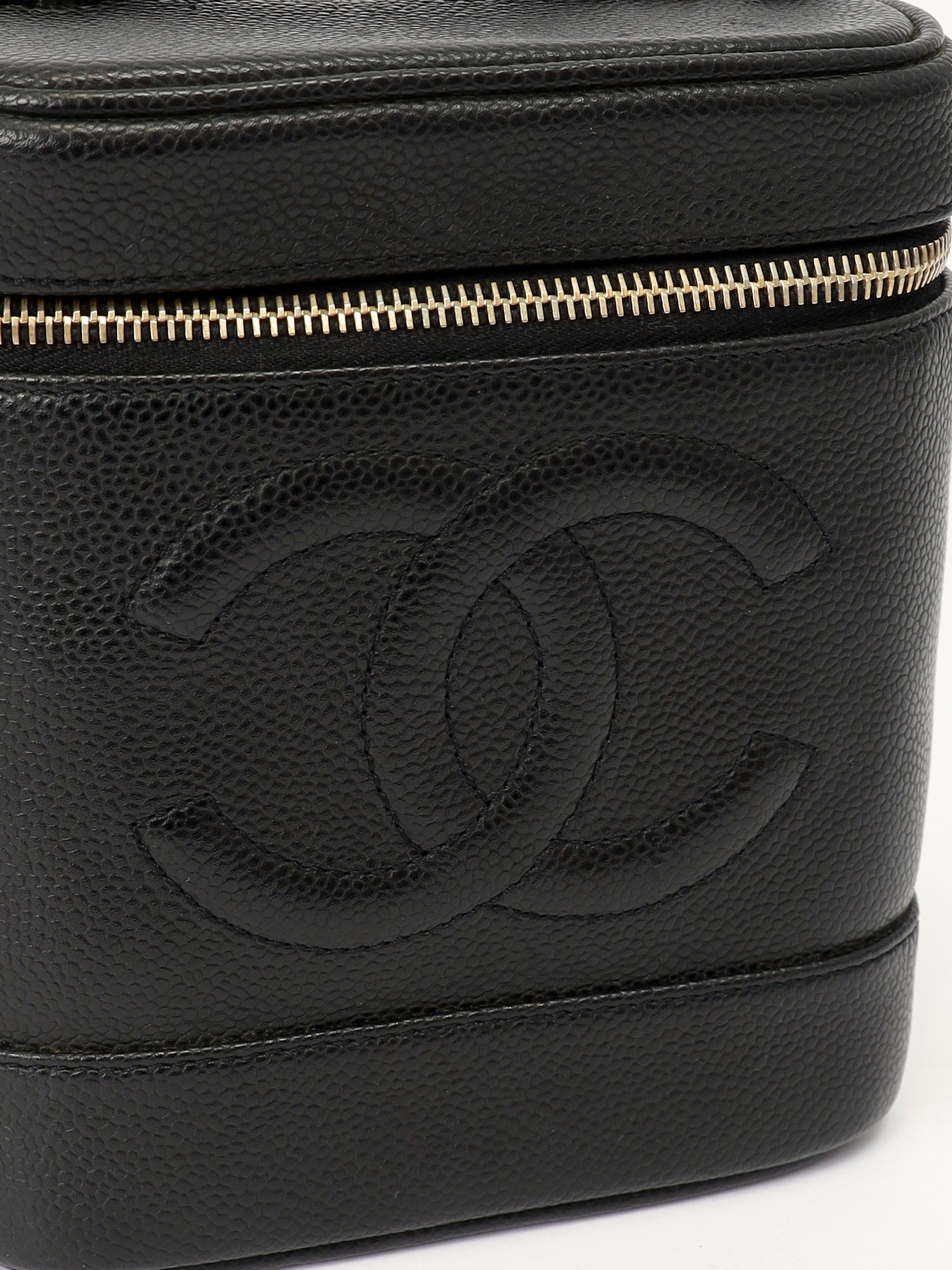 Chanel Vanity  4