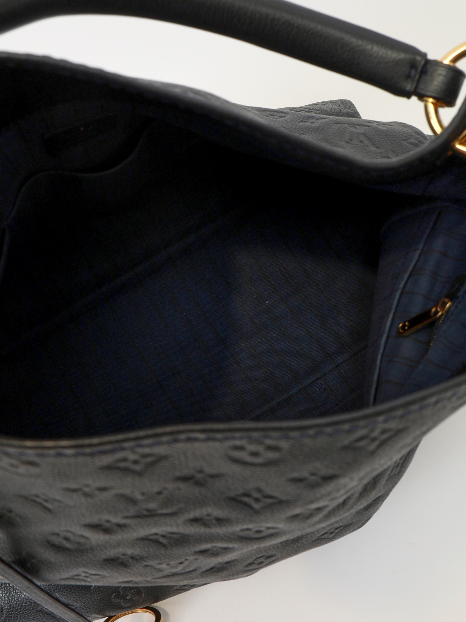 Louis Vuitton Artsy  9