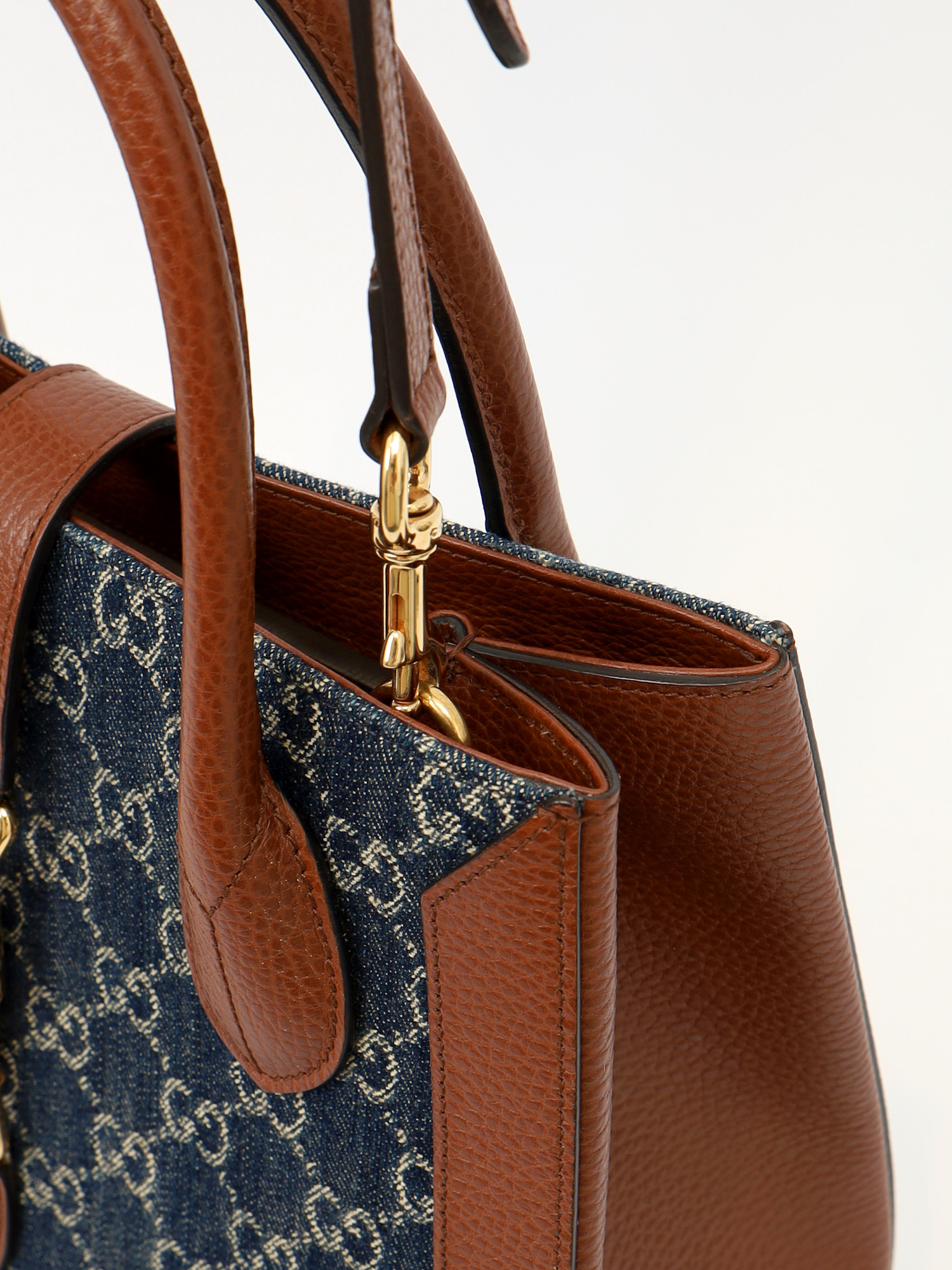 Gucci Jackie  7