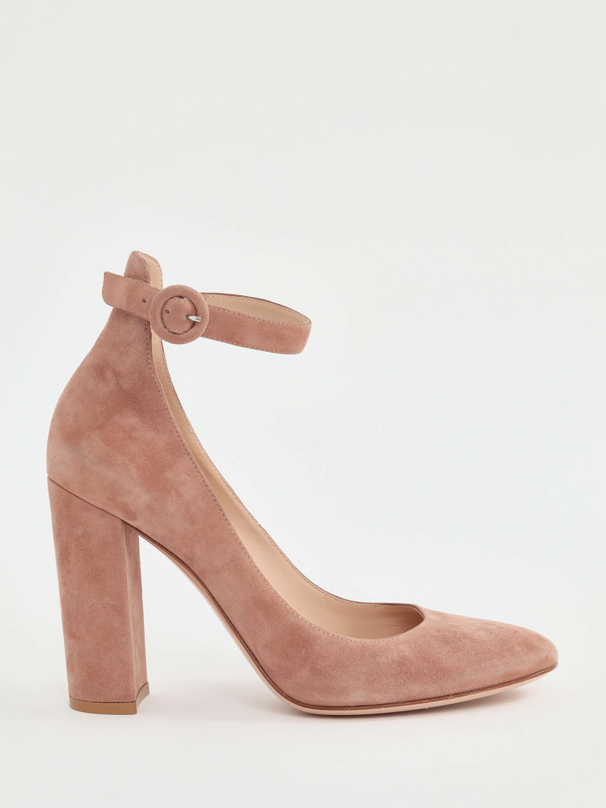 Gianvito Rossi 39