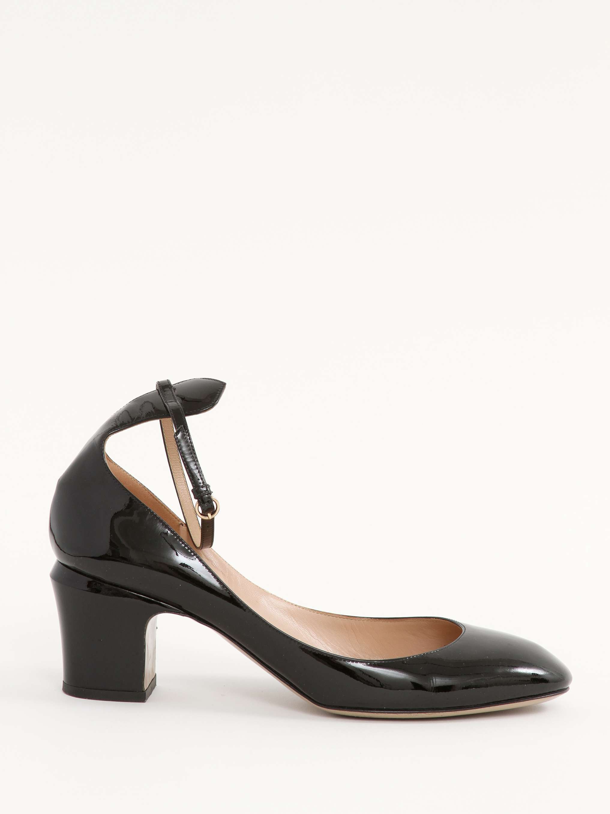 Valentino 40