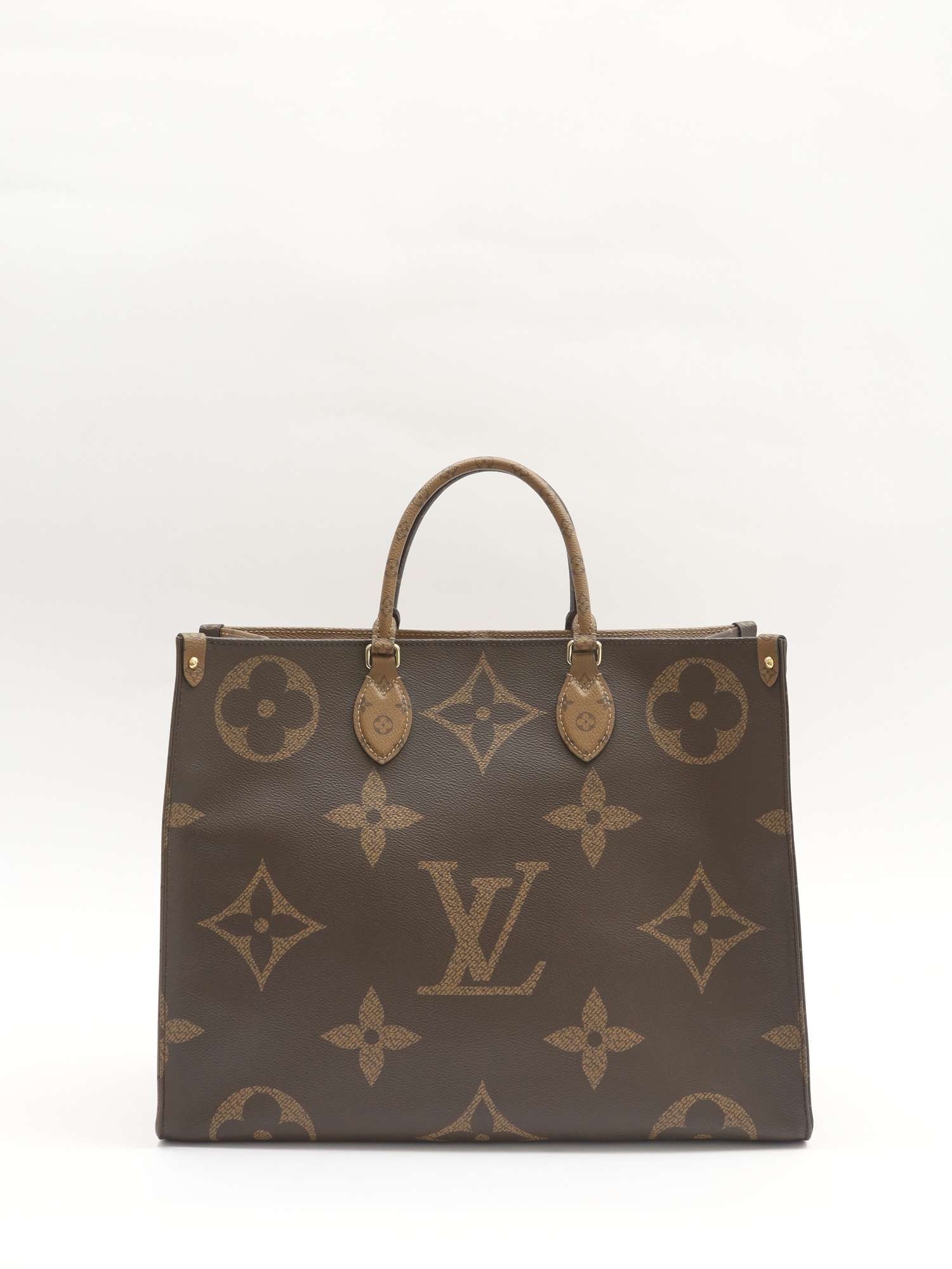 Louis Vuitton OnTheGo 