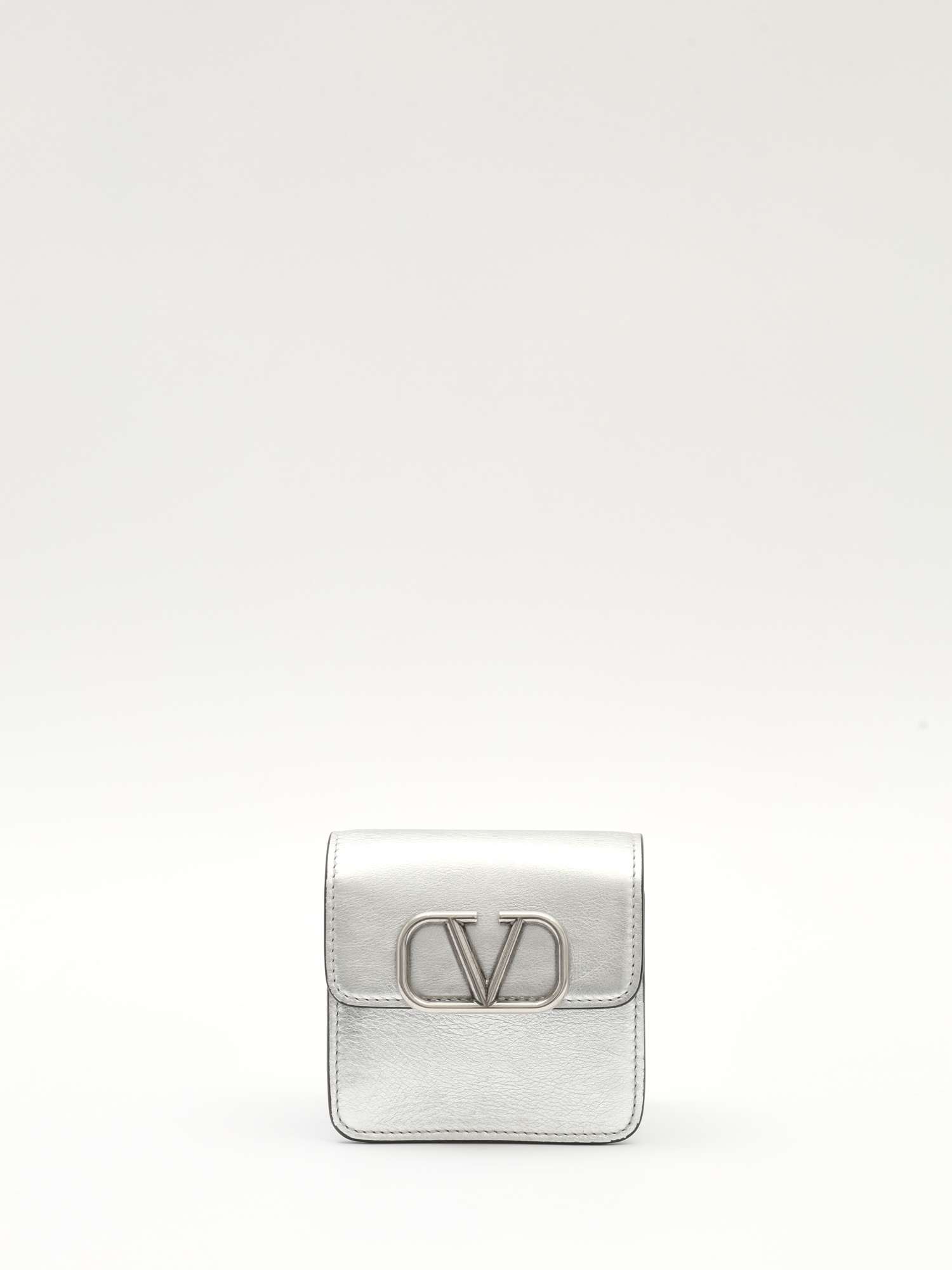 Valentino V Logo 