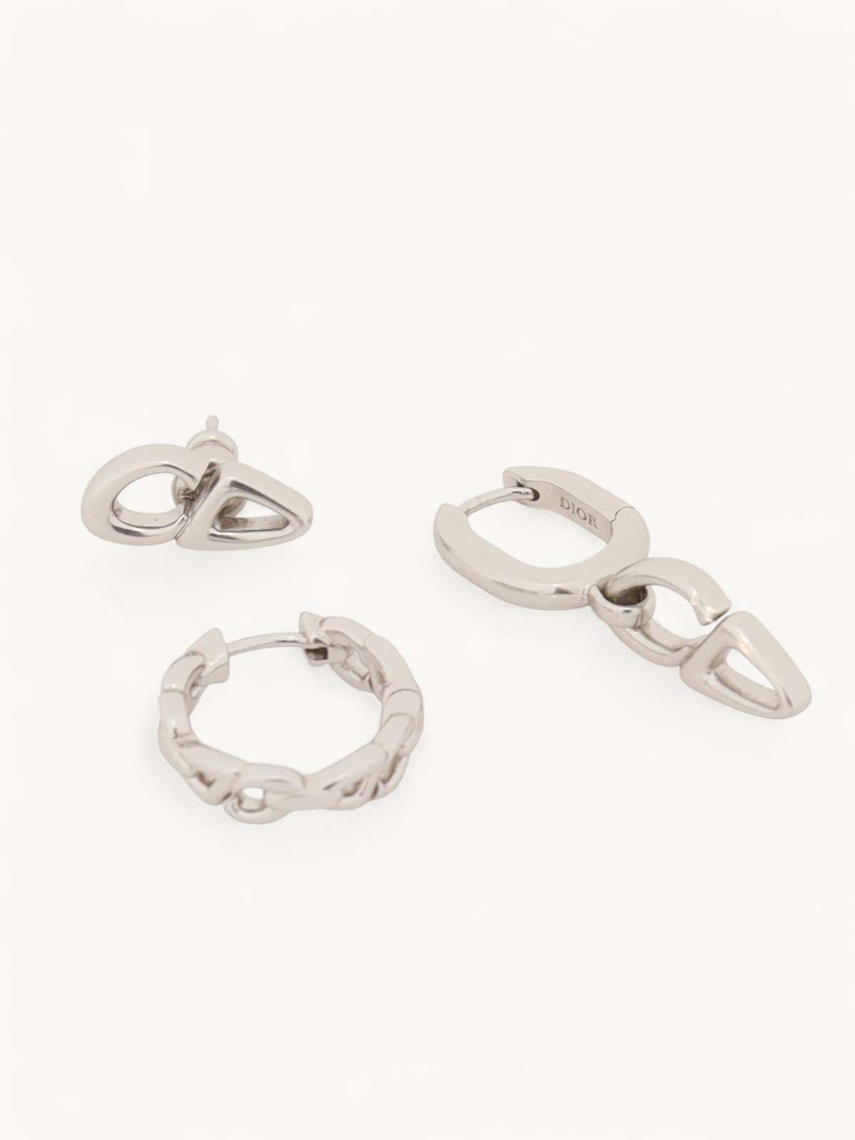 Christian Dior Earrings 