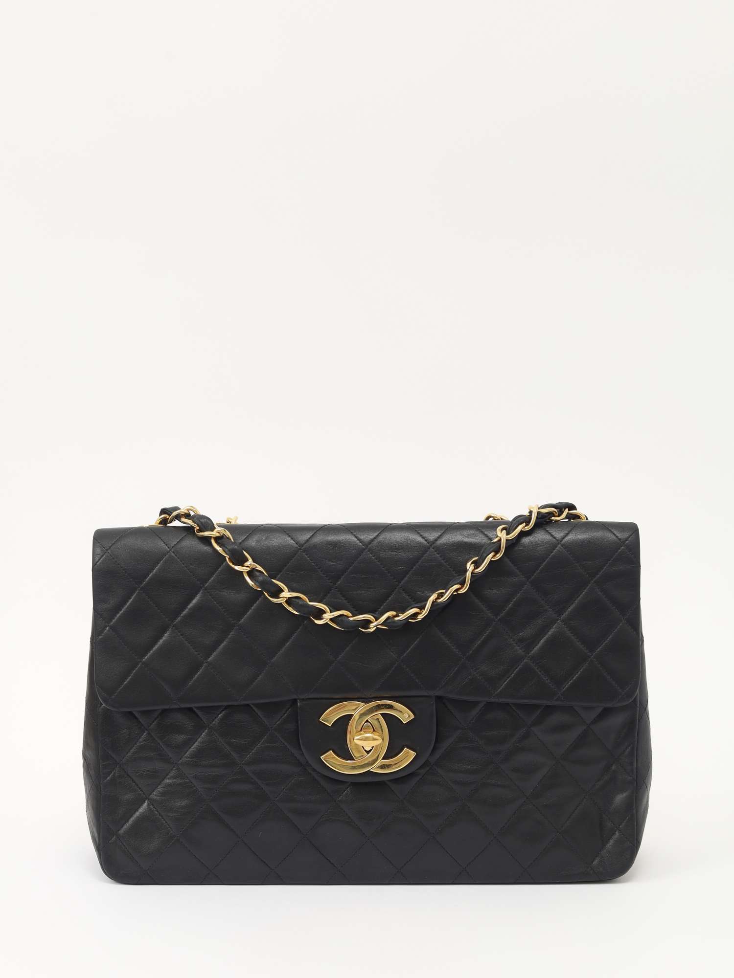 Chanel Timeless Classic 